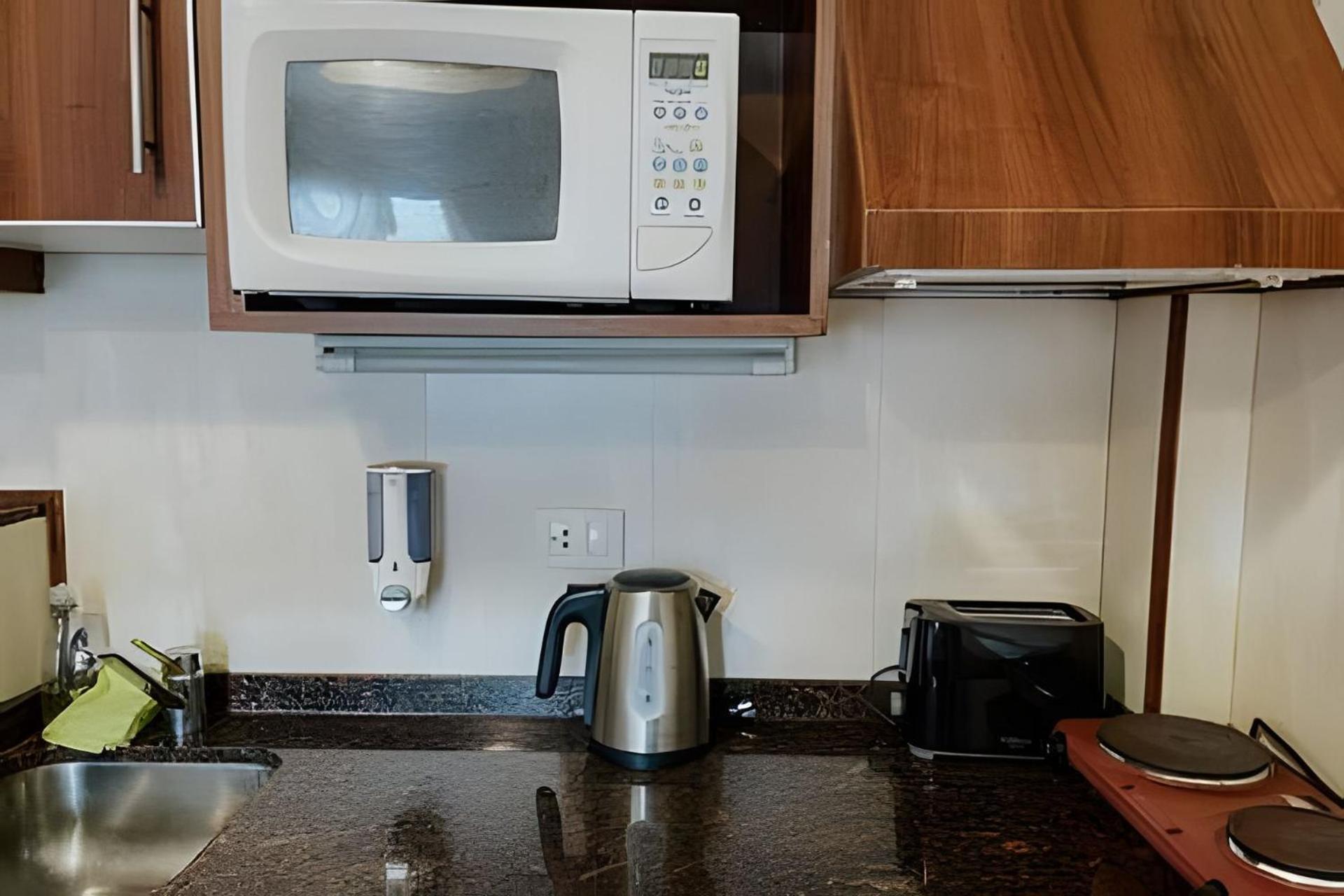 Viejo Lobo - Aunaisin apartamento sobre calle principal
