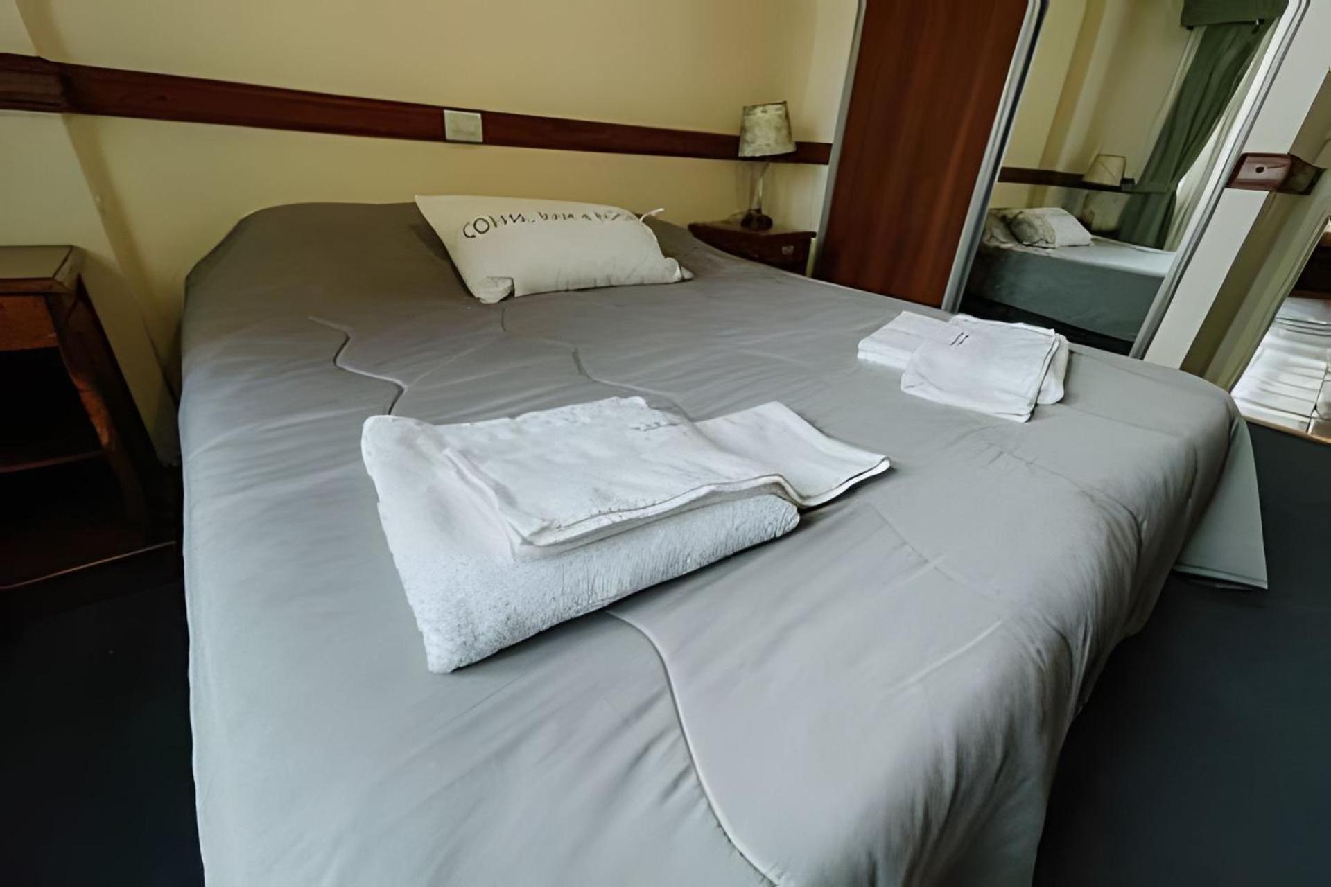 Viejo Lobo - Aunaisin apartamento sobre calle principal