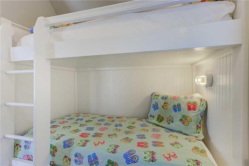 Seaside Treasure by Seabrook Hospitality