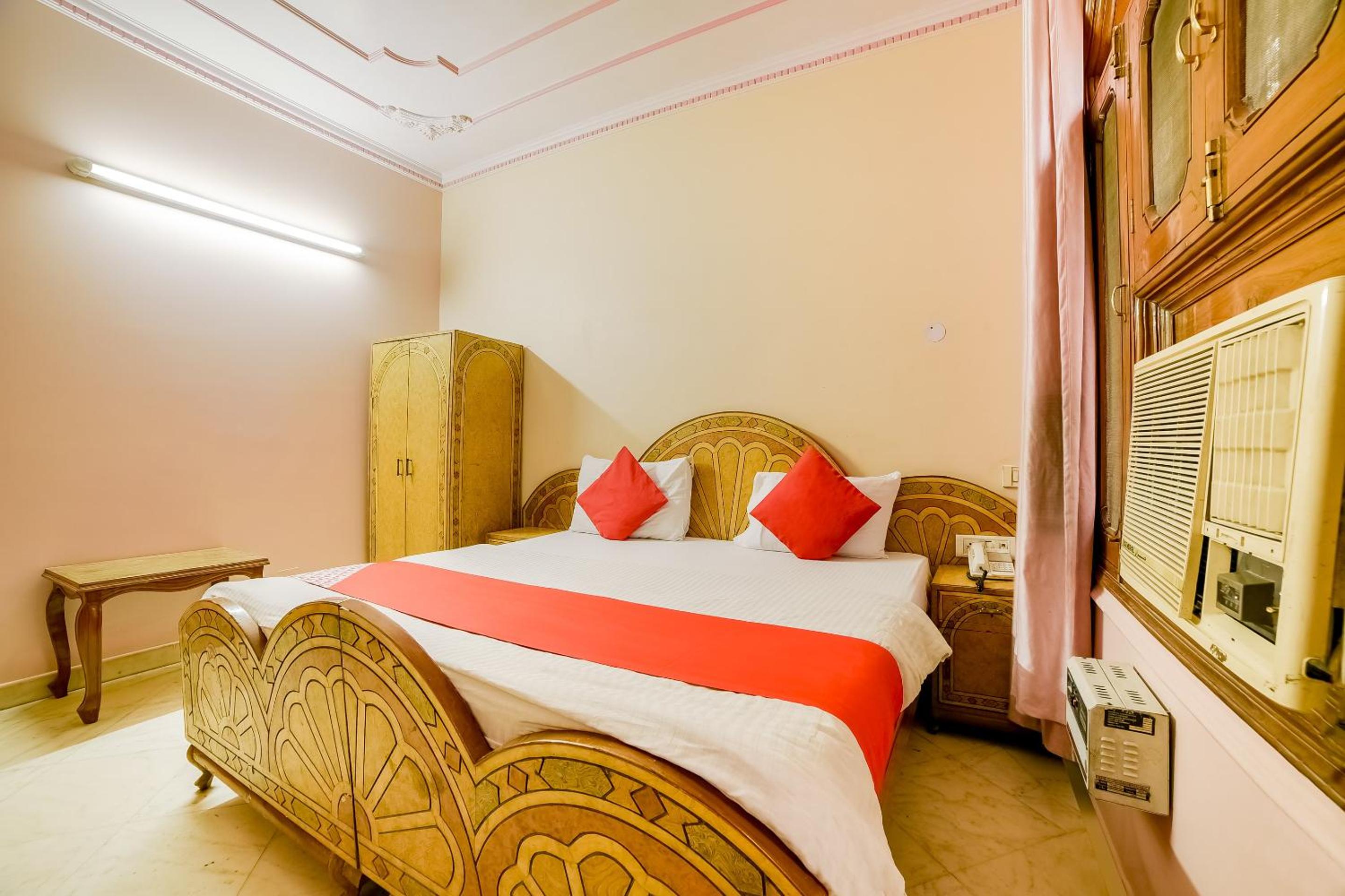 Super Hotel O Blue Sapphire Delhi view 3