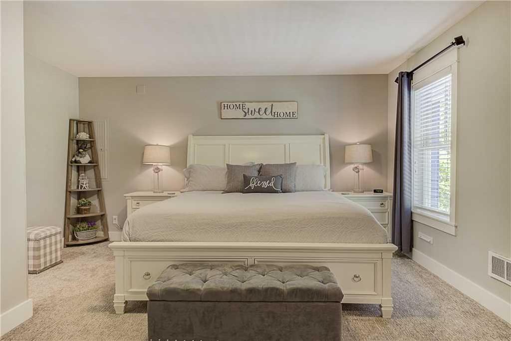 Seaside Treasure by Seabrook Hospitality