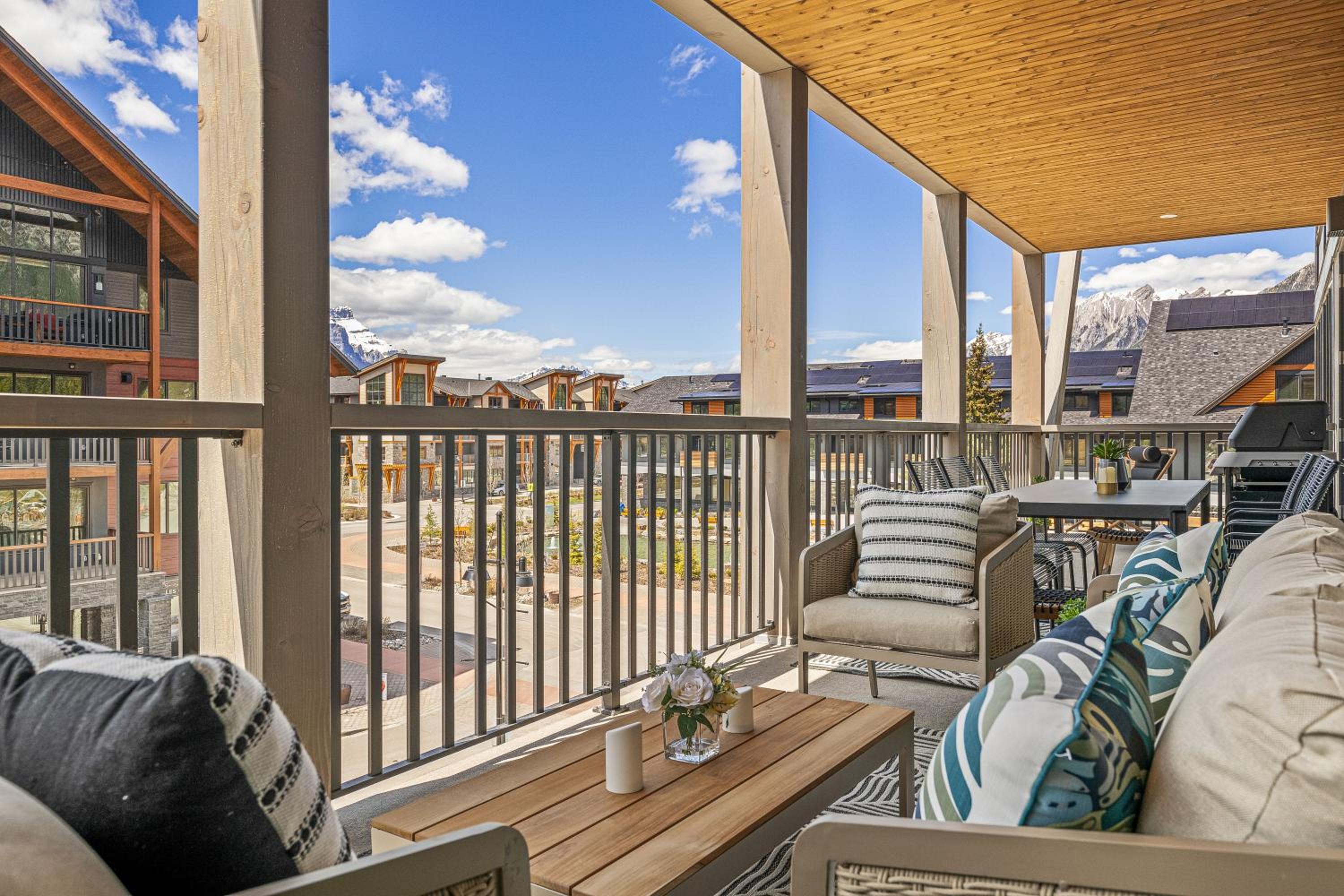 Rundle Lux Villa at Timberstone