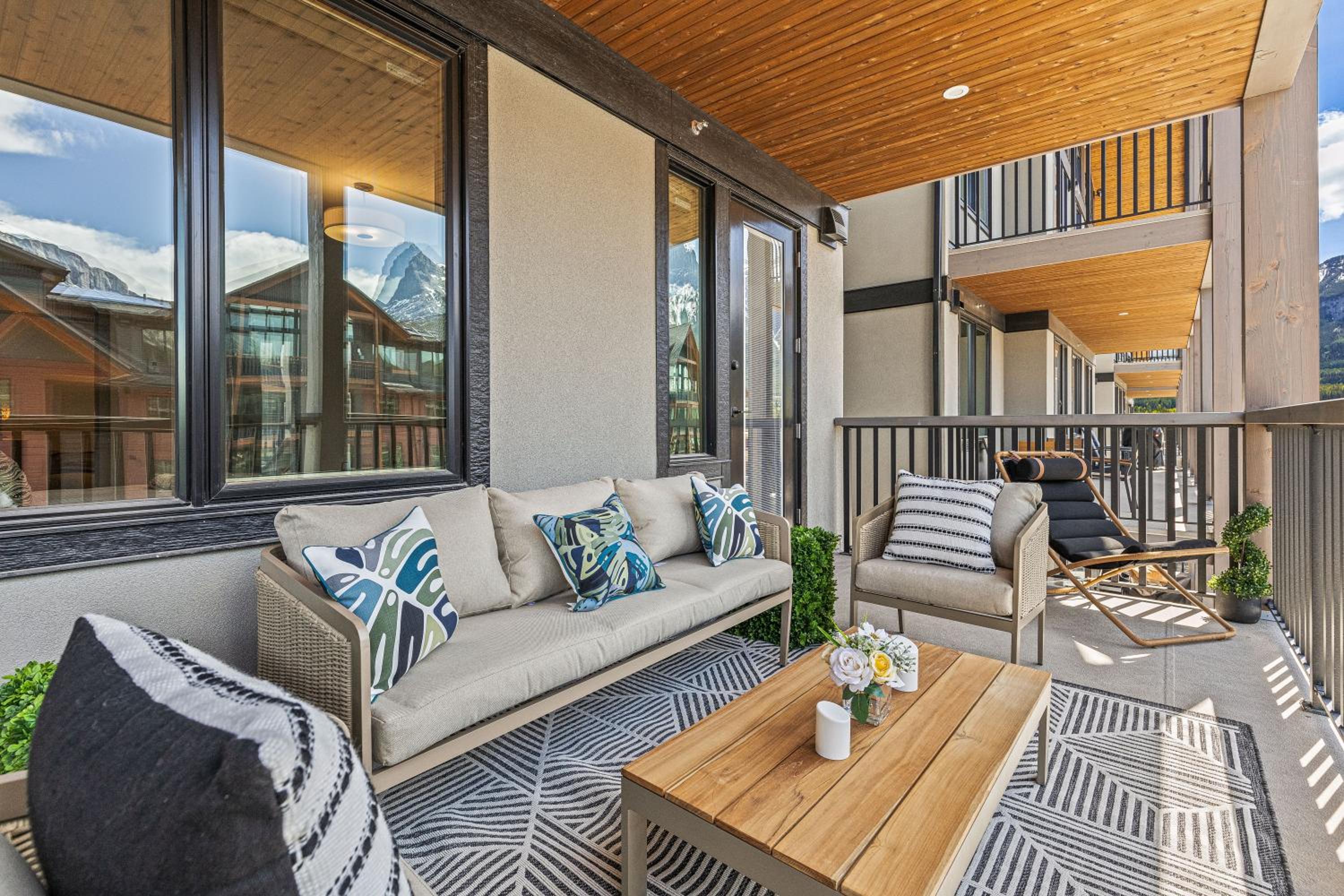 Rundle Lux Villa at Timberstone