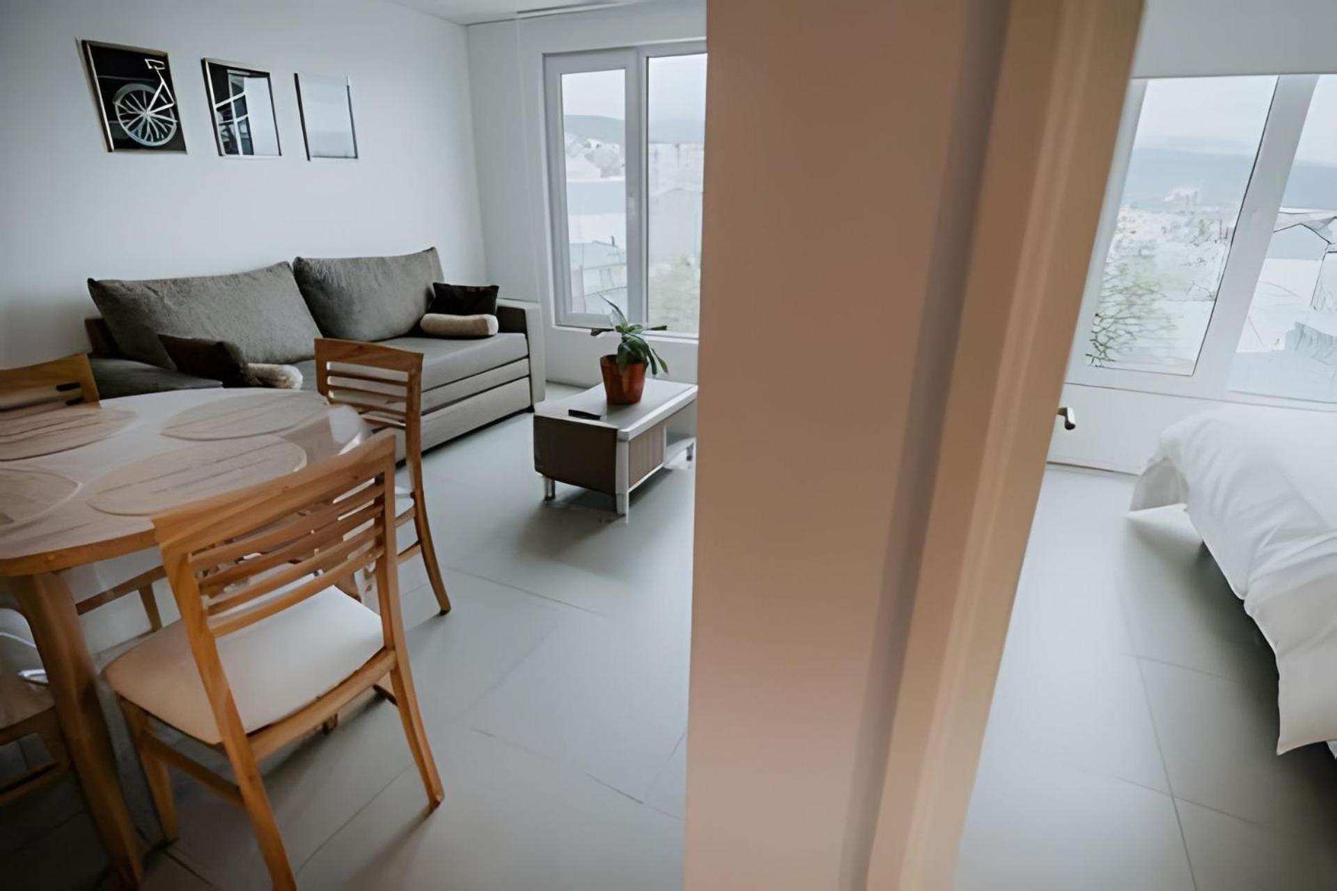Aunaisin – Apartment with Stunning Views