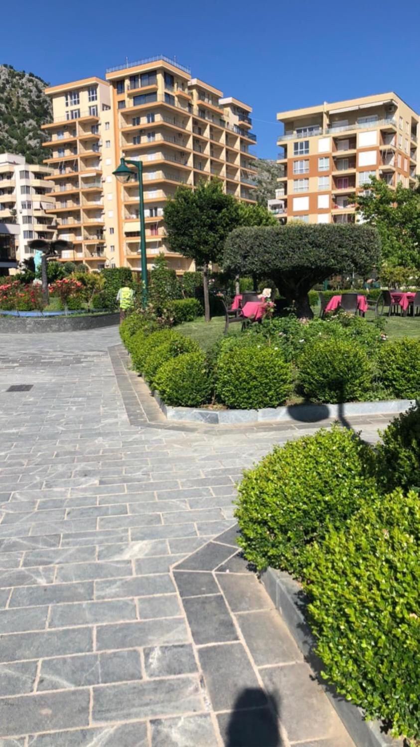 Central Apartments - Shengjin