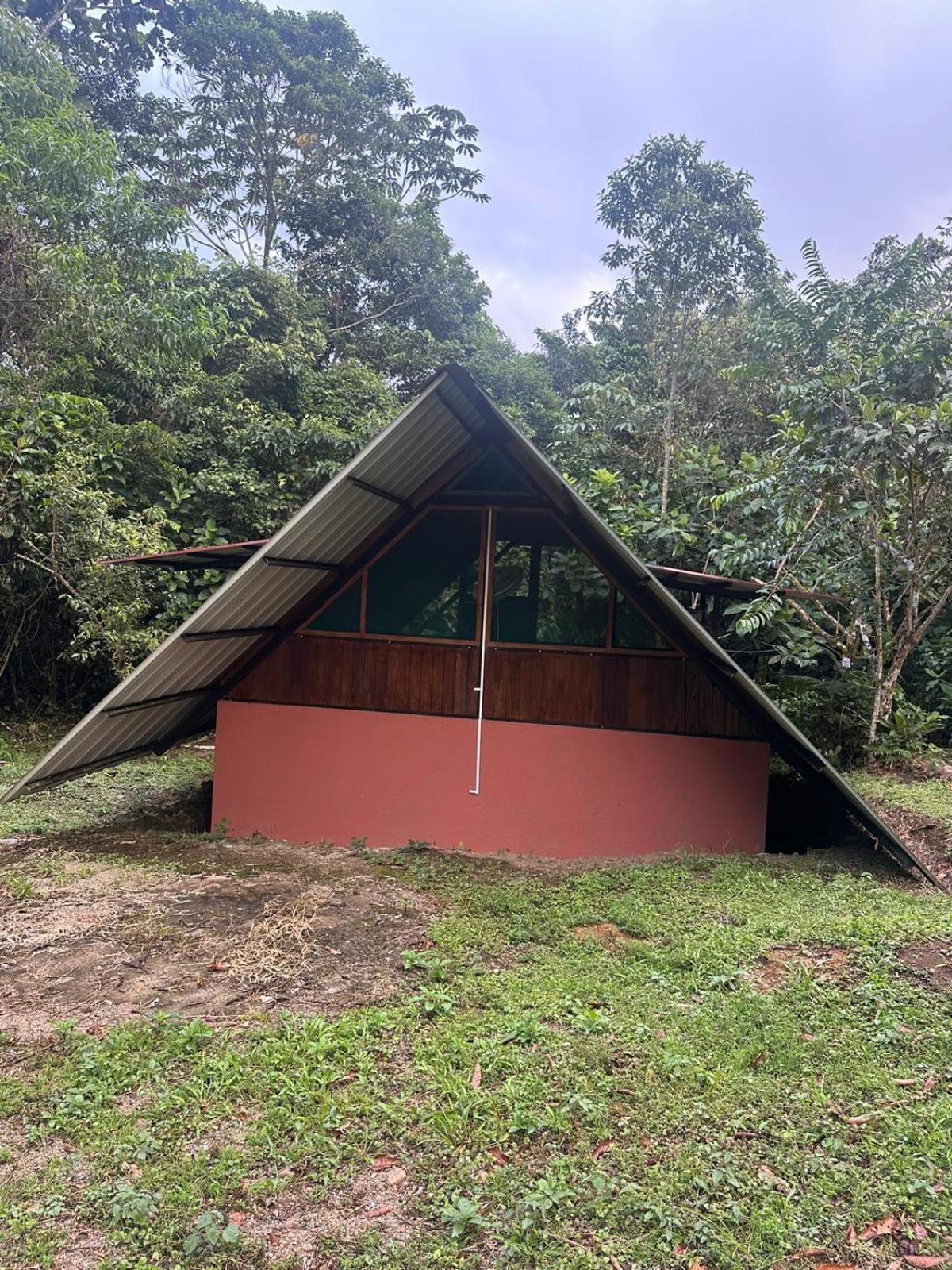 Kayak Hostel Ecuador