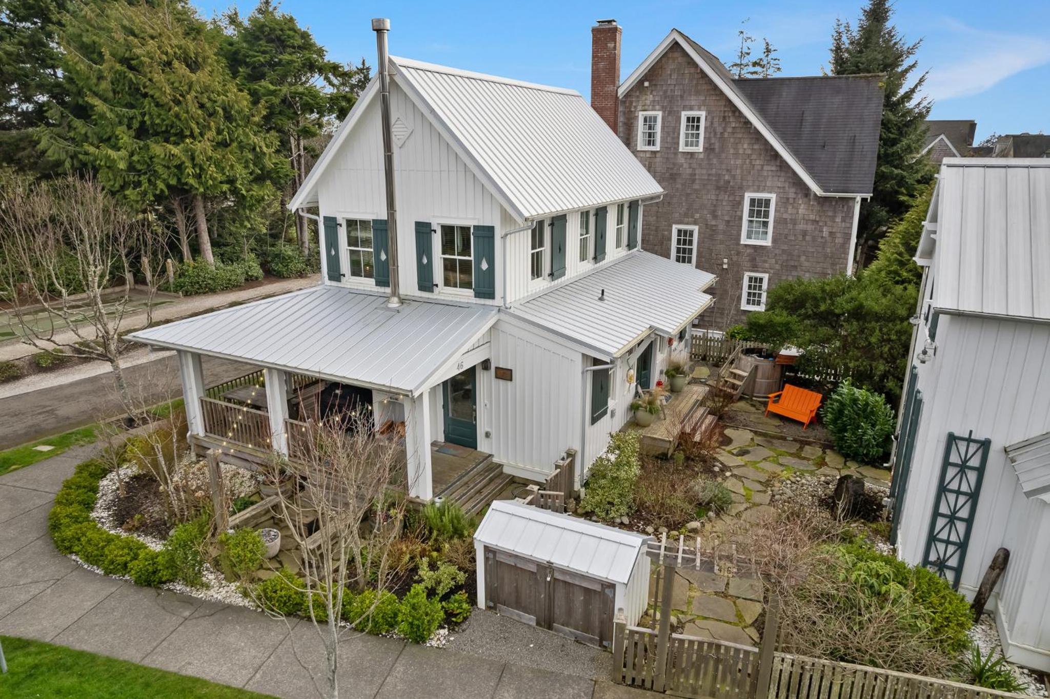 Cedarbrook Cottage by Seabrook Hospitality