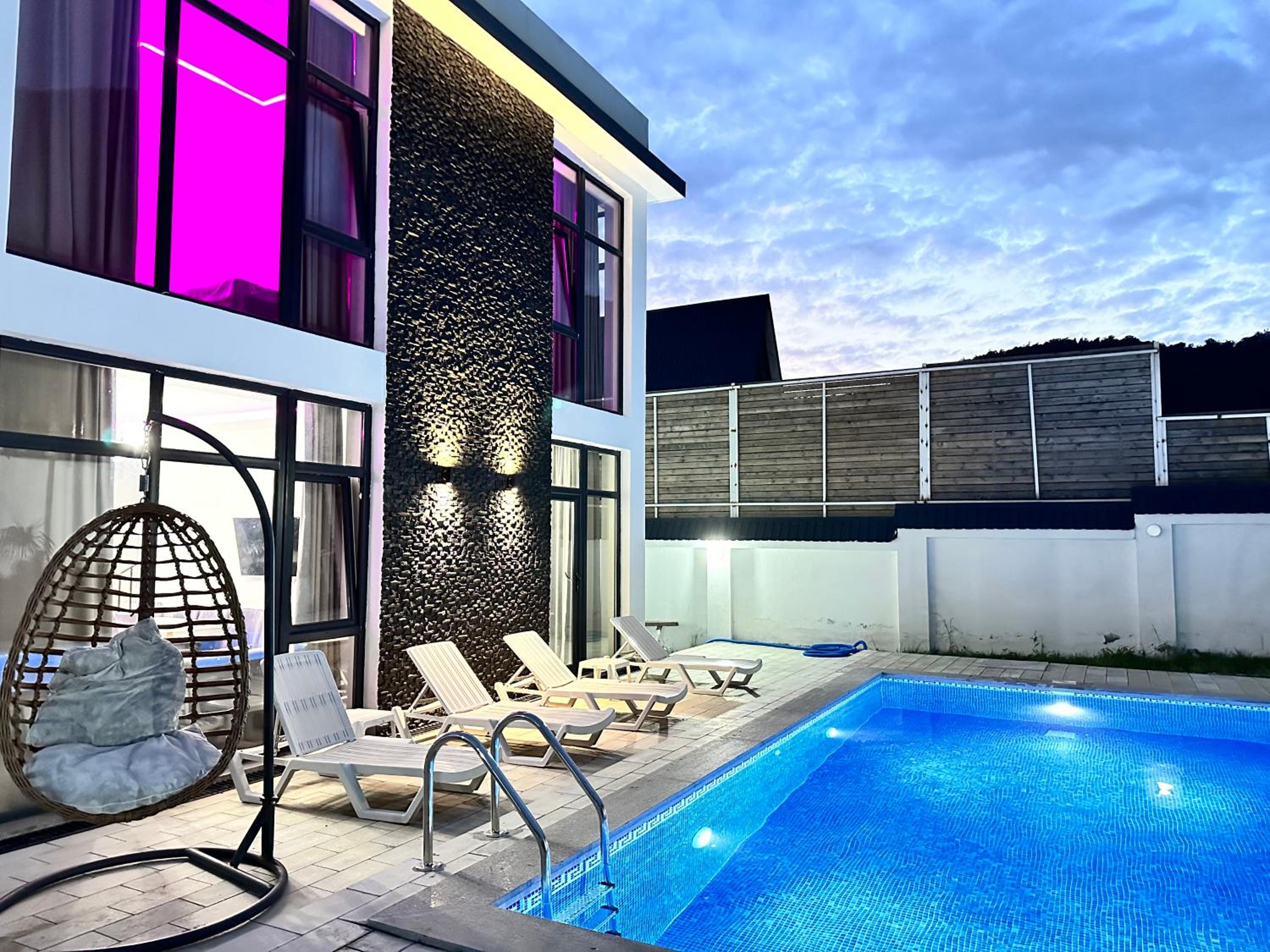 Qafqaz Miami Deluxe