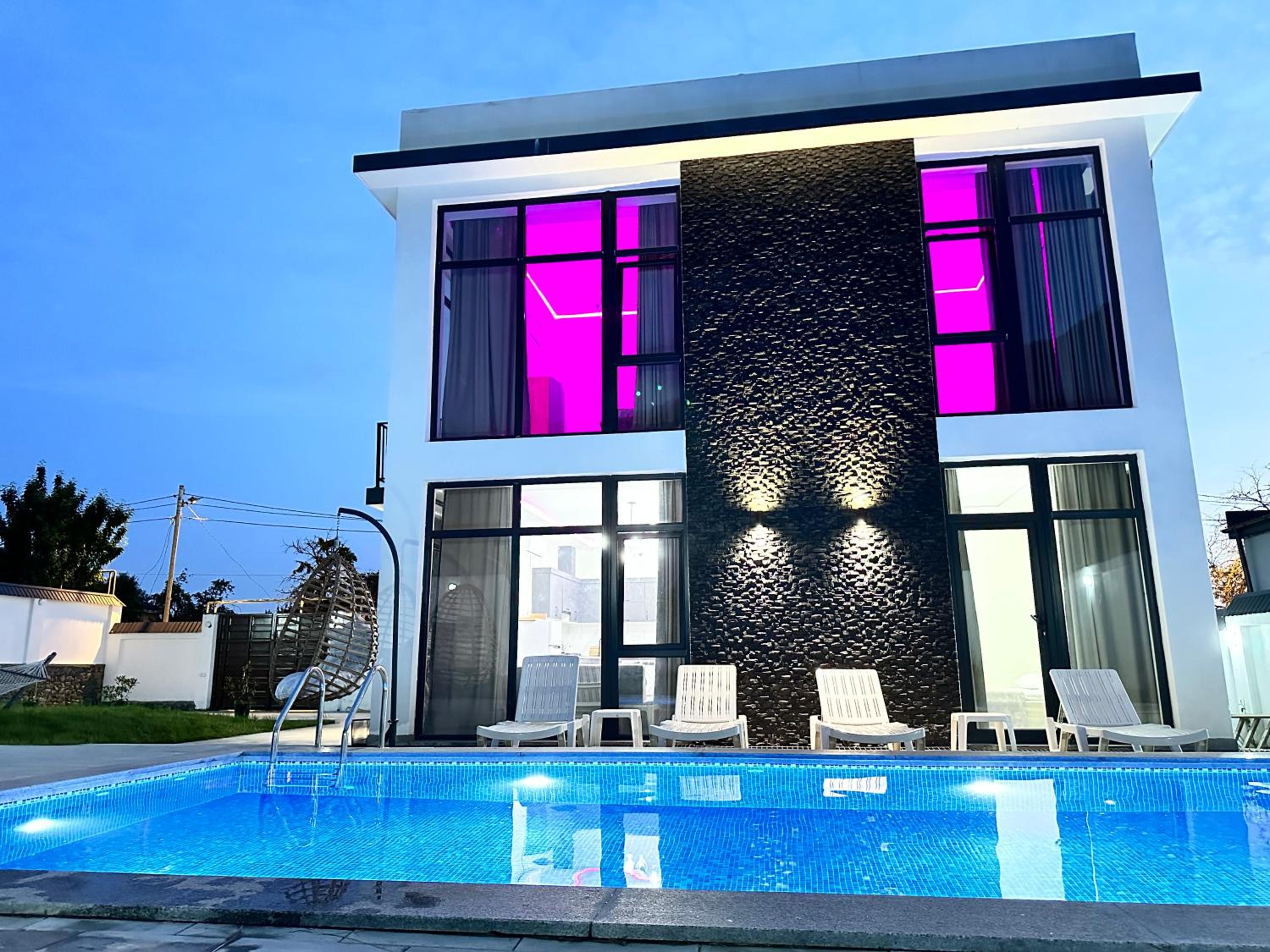 Qafqaz Miami Deluxe