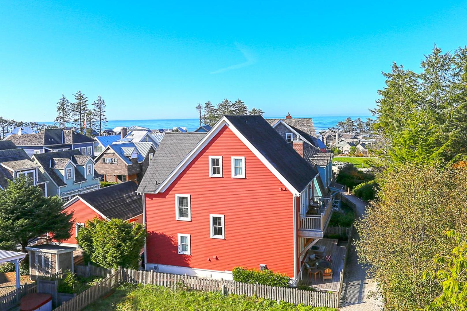 Clifford House by Seabrook Hospitality view 2