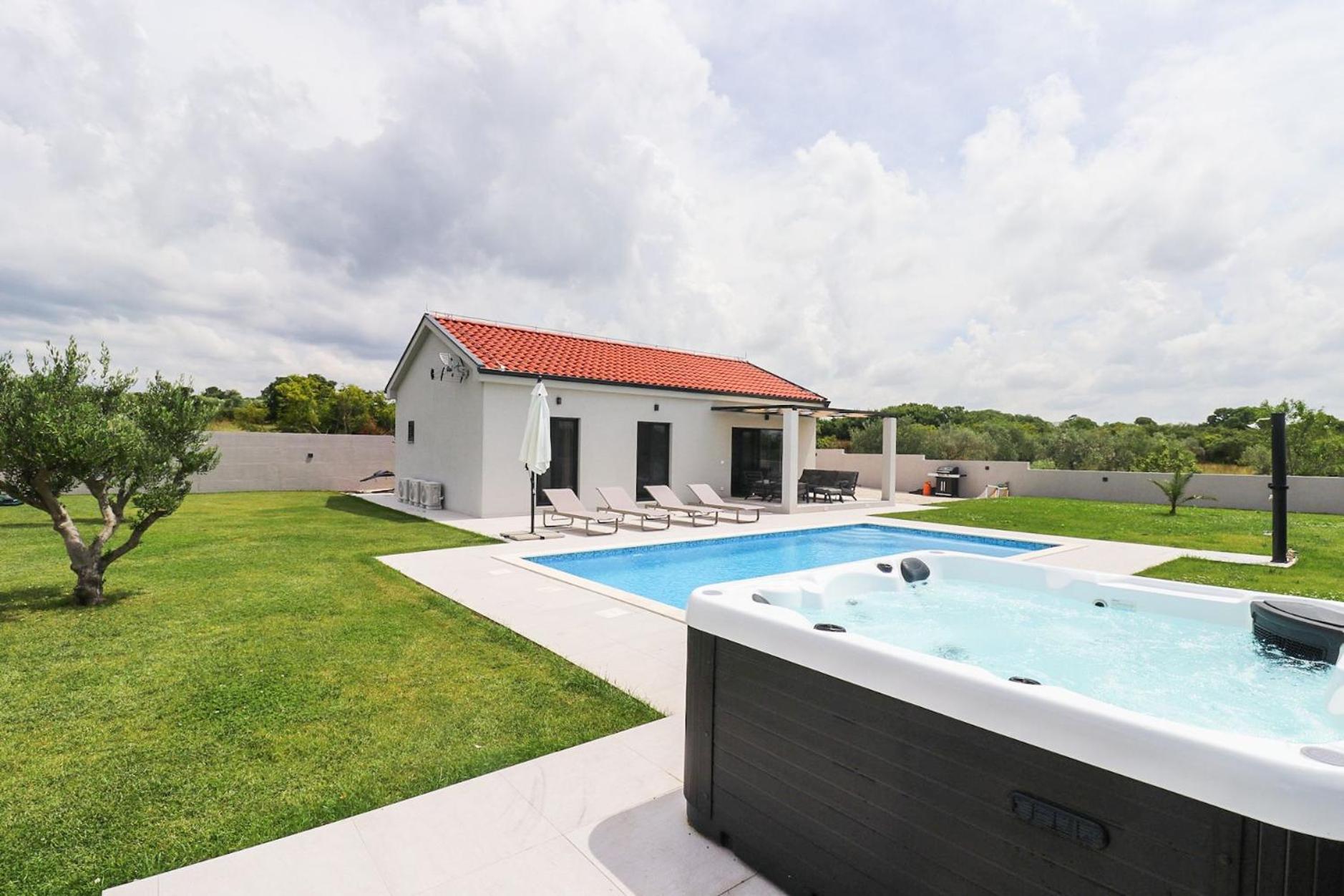 Villa Gemini view 3