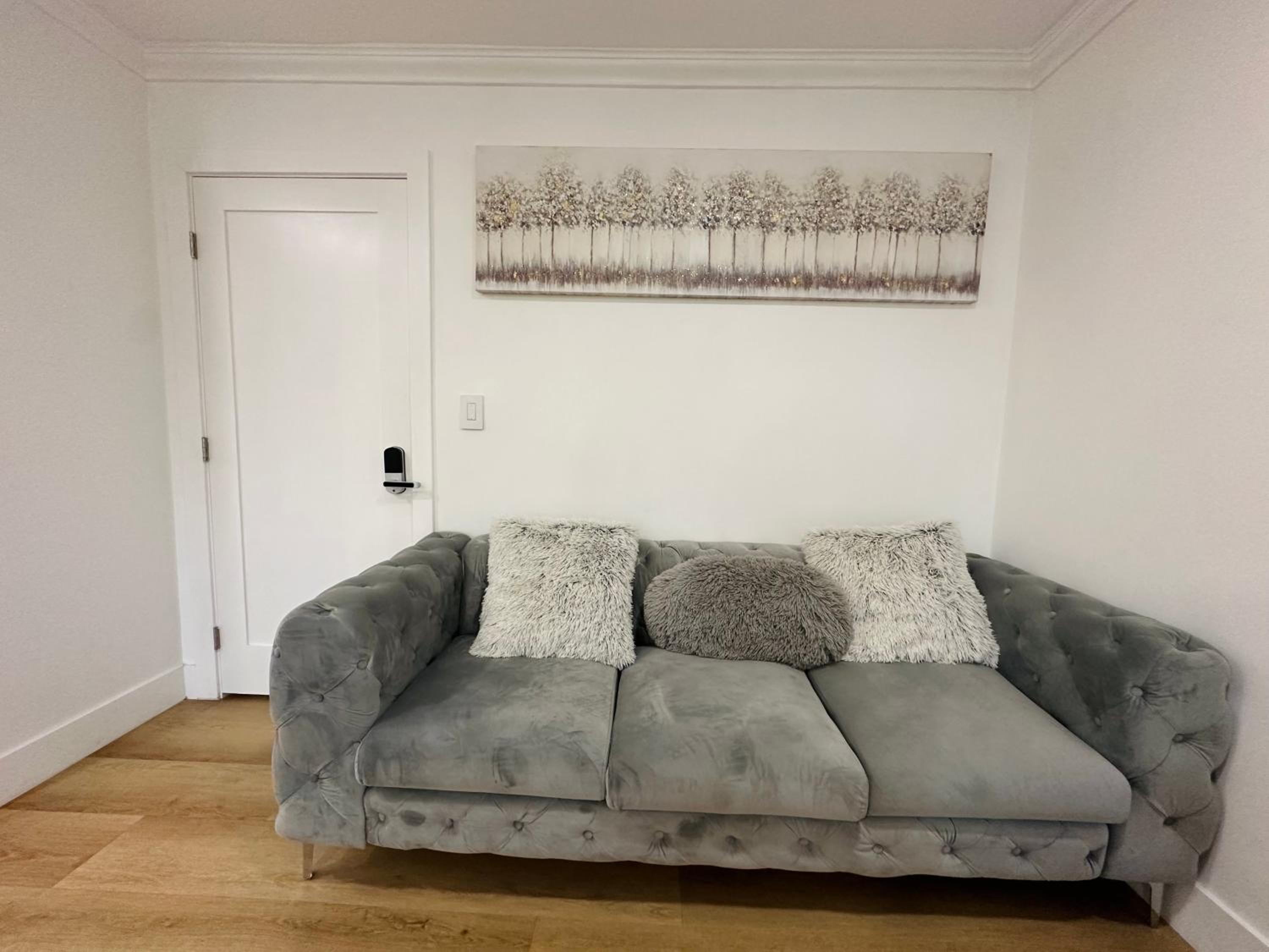 Private Room in Remodel Home 8