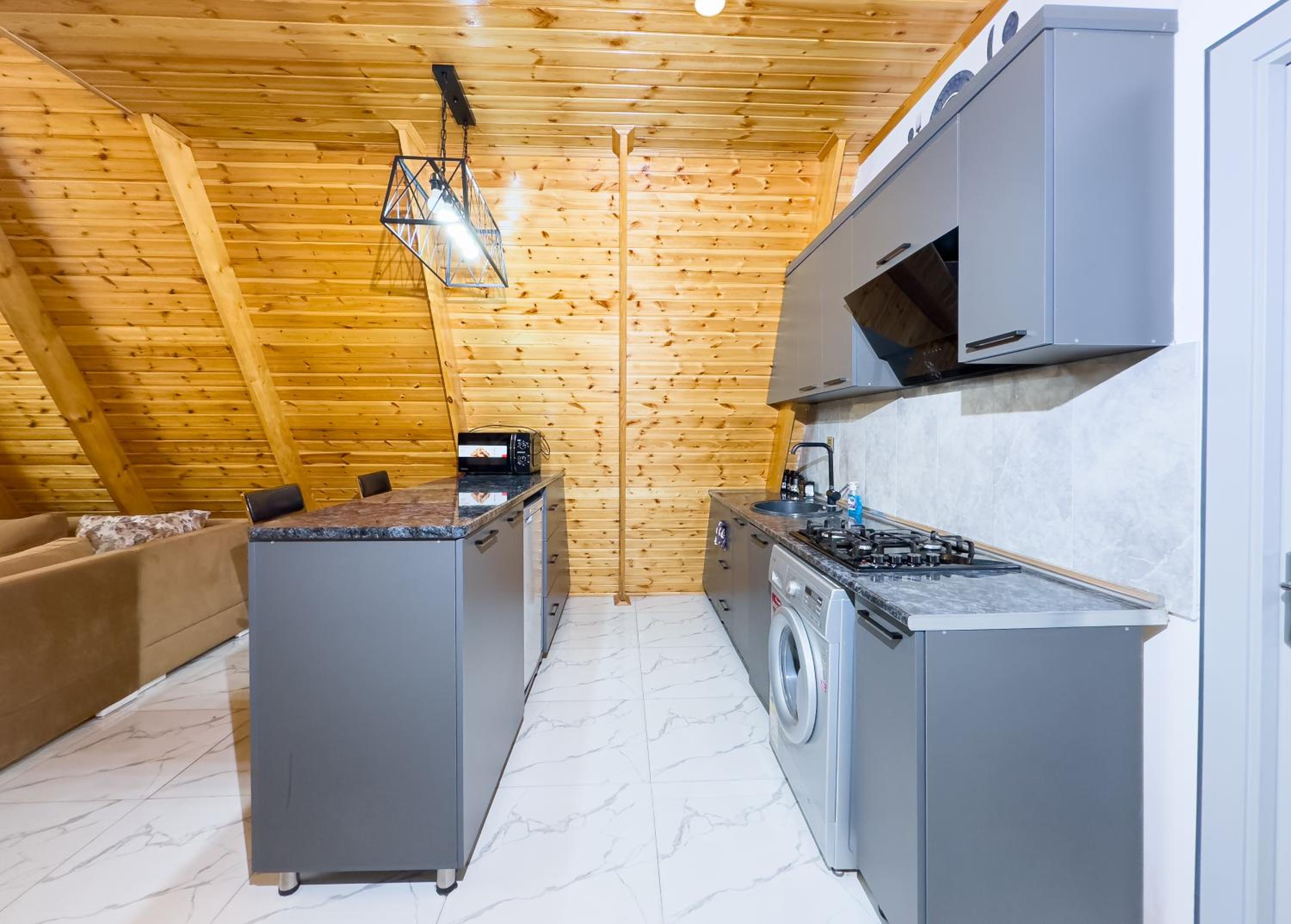 Area36 Family Chalet