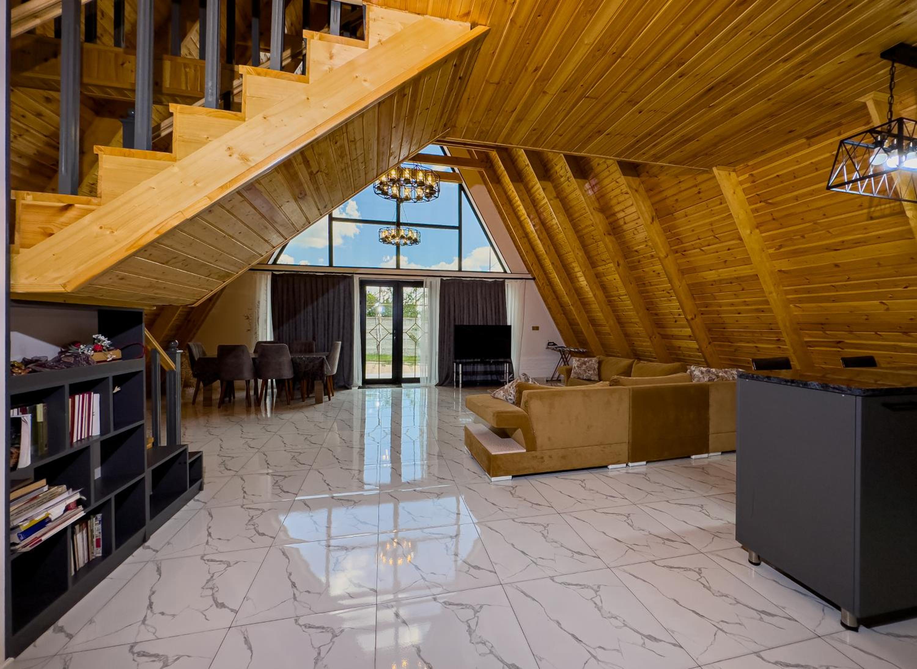 Area36 Family Chalet