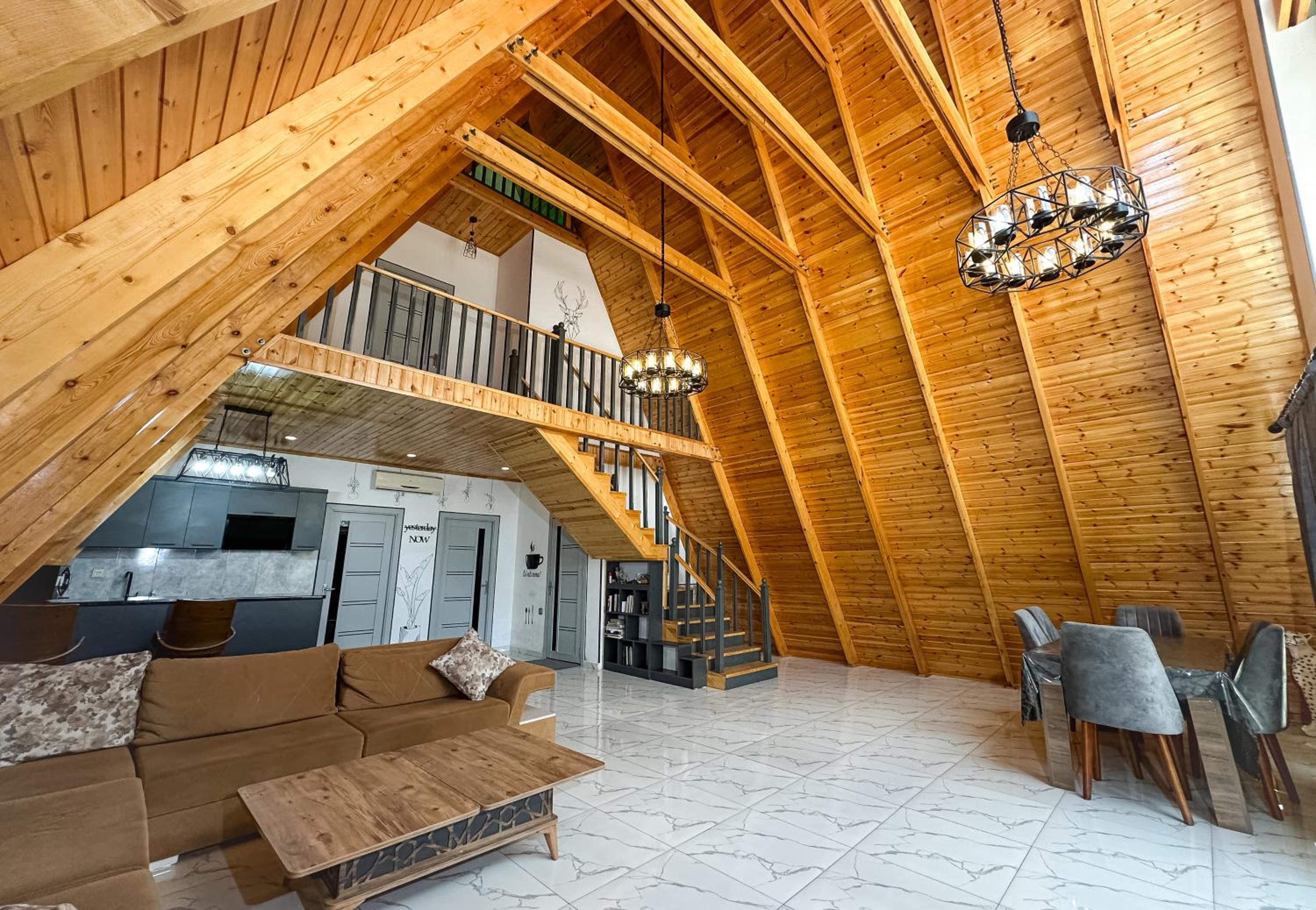 Area36 Family Chalet