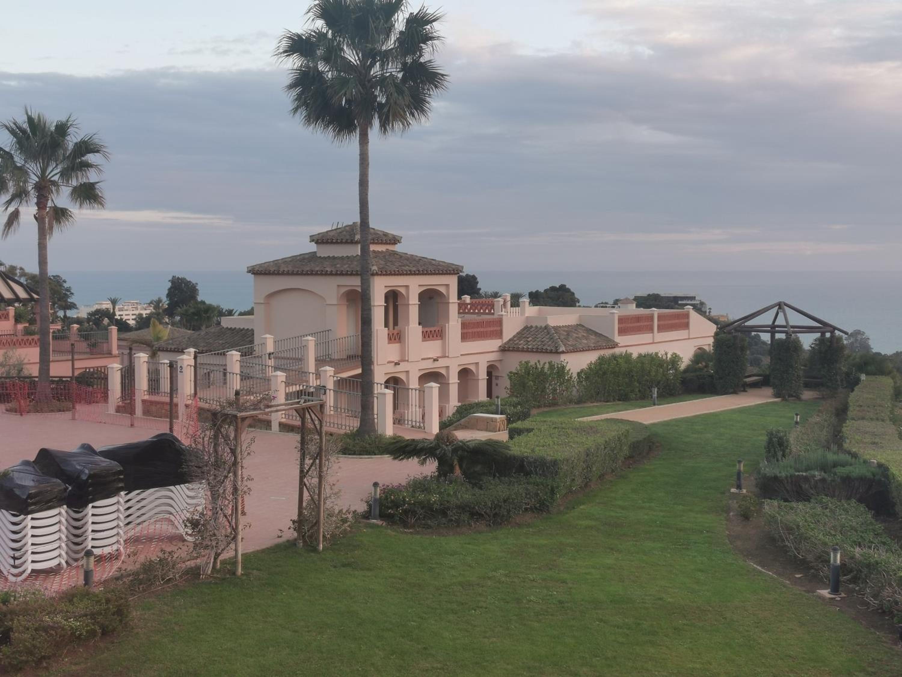 Mediterra