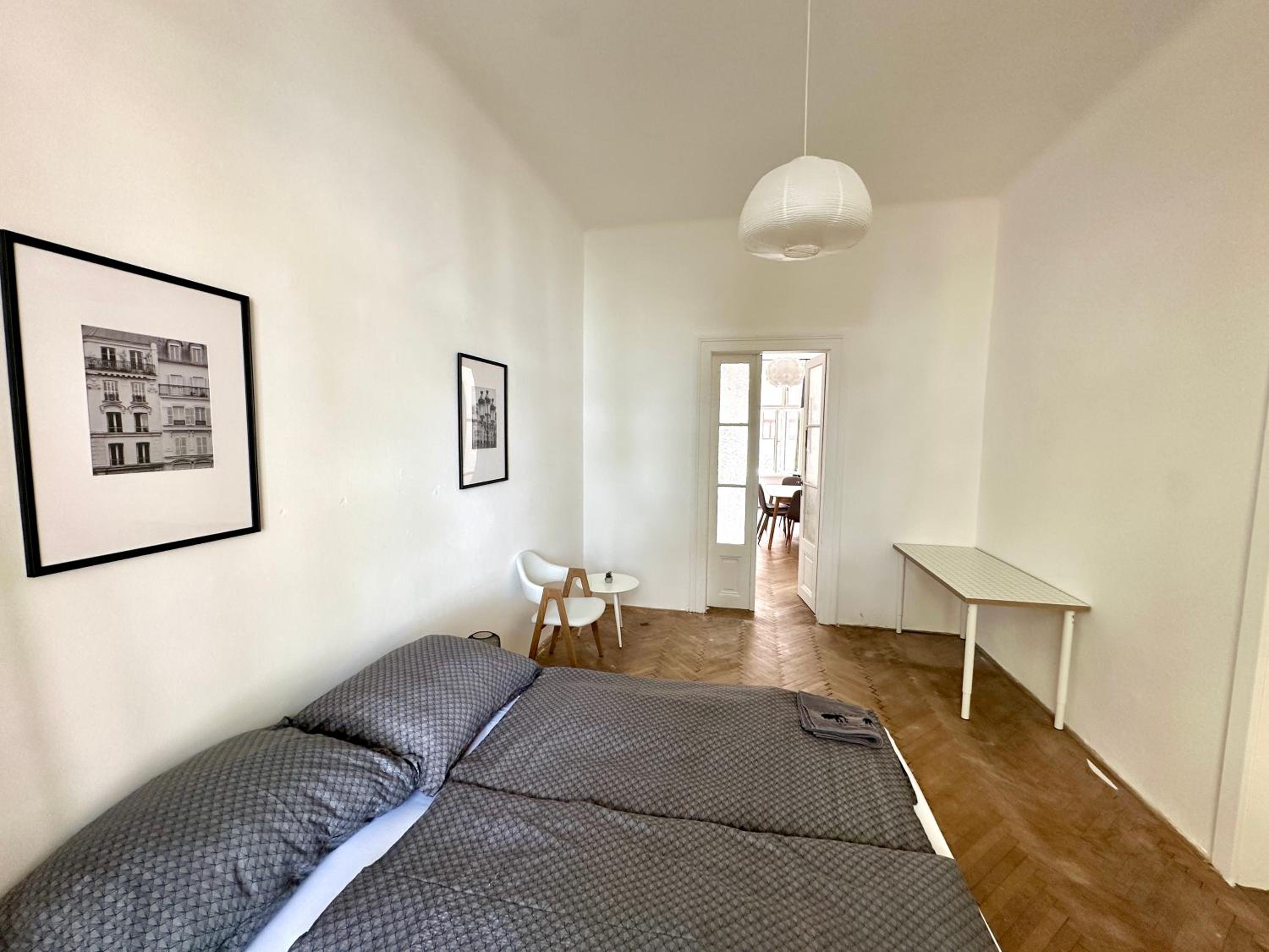 Best location in Prague! 4 bedrooms and super host!