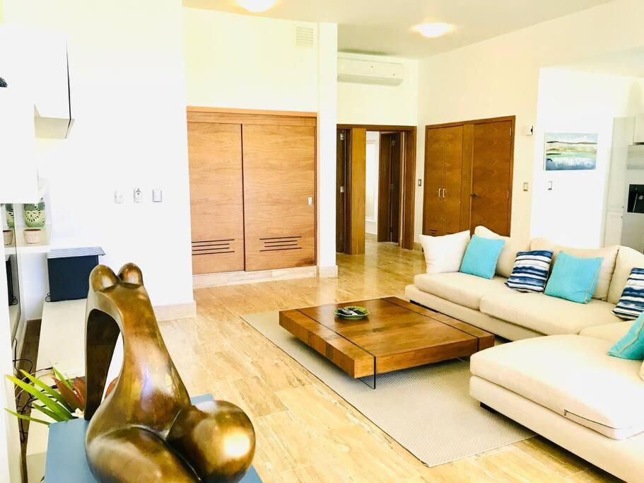 Amazing Beach front apt at playa bonita los delfines building #A1 view 4