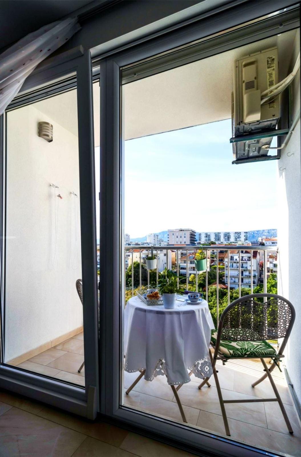 Apartment PERLA - Two Bedroom Apartment With Stunning View view 5