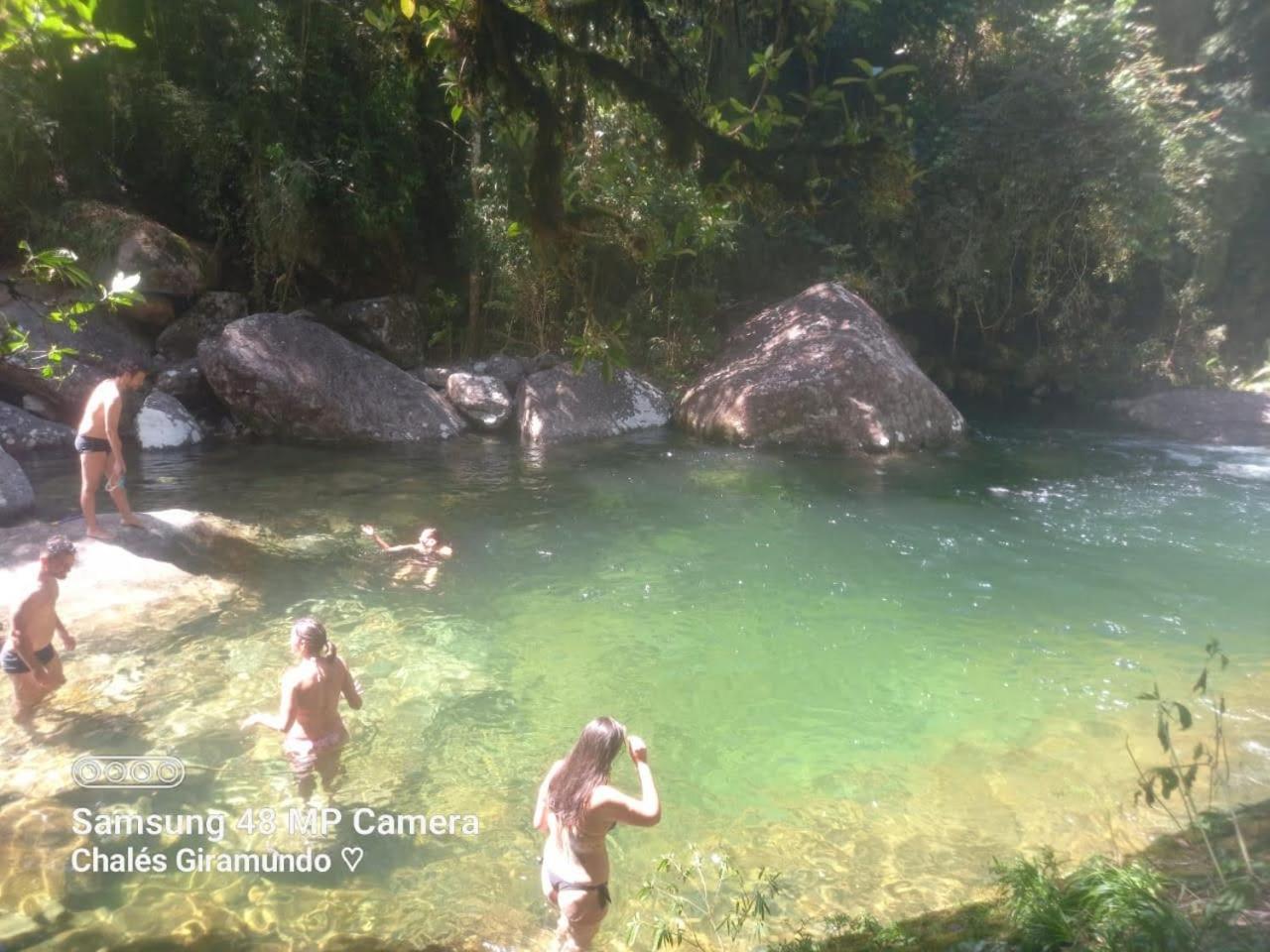 Chalés Giramundo