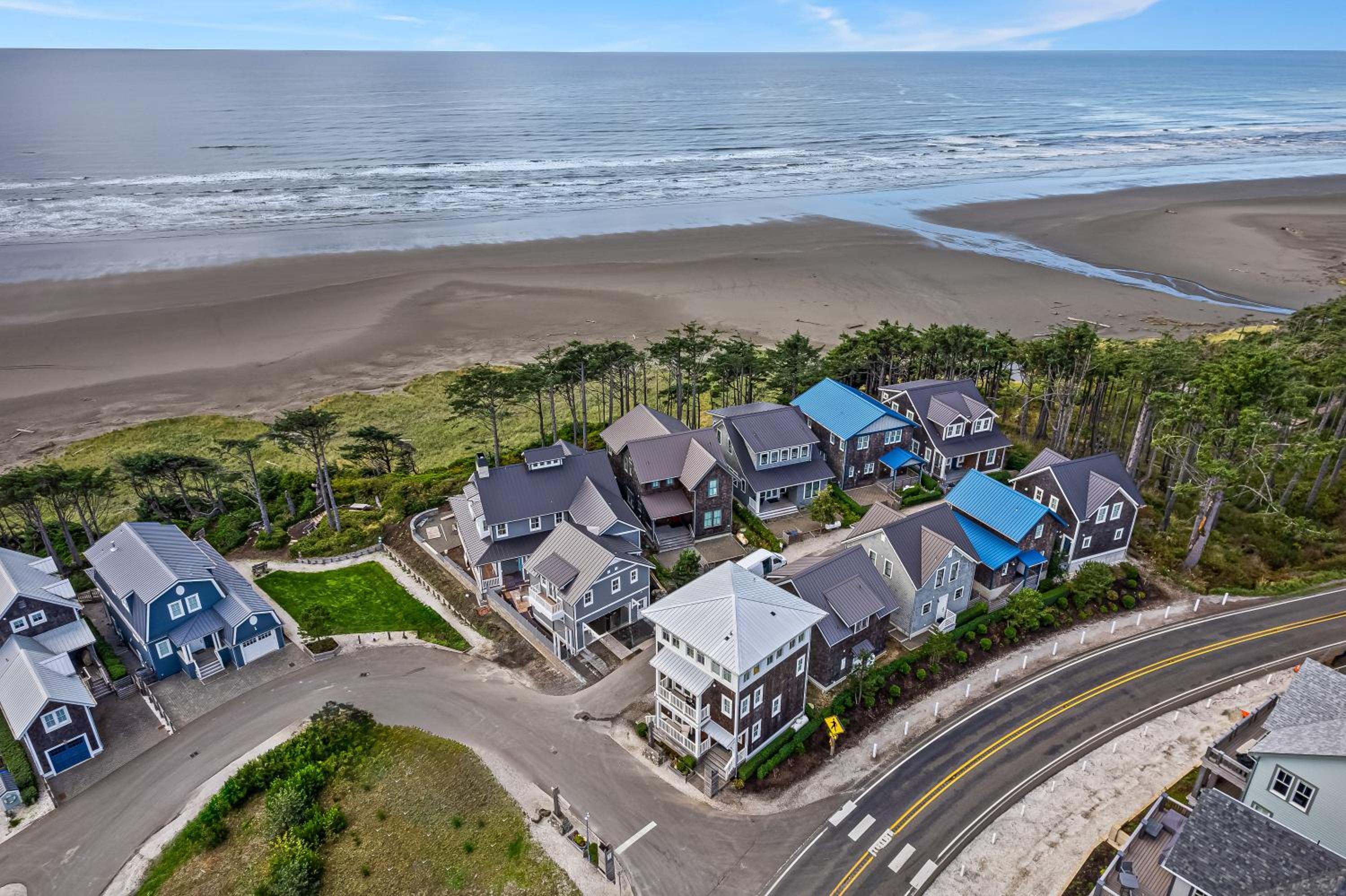 Head in the Clouds by Seabrook Hospitality view 3