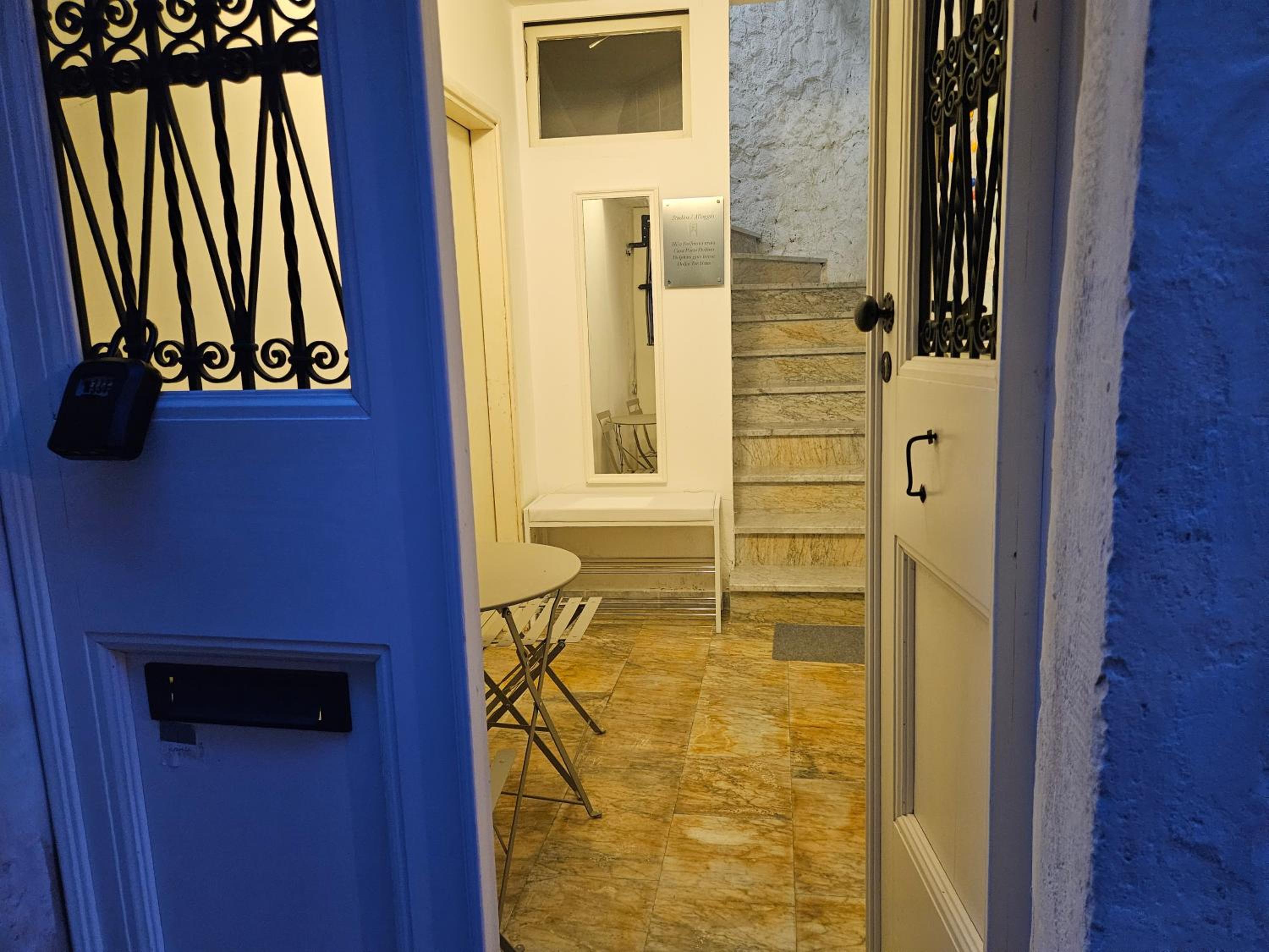 Don Dolfino Guesthouse - Hiša Dolfinova vrata