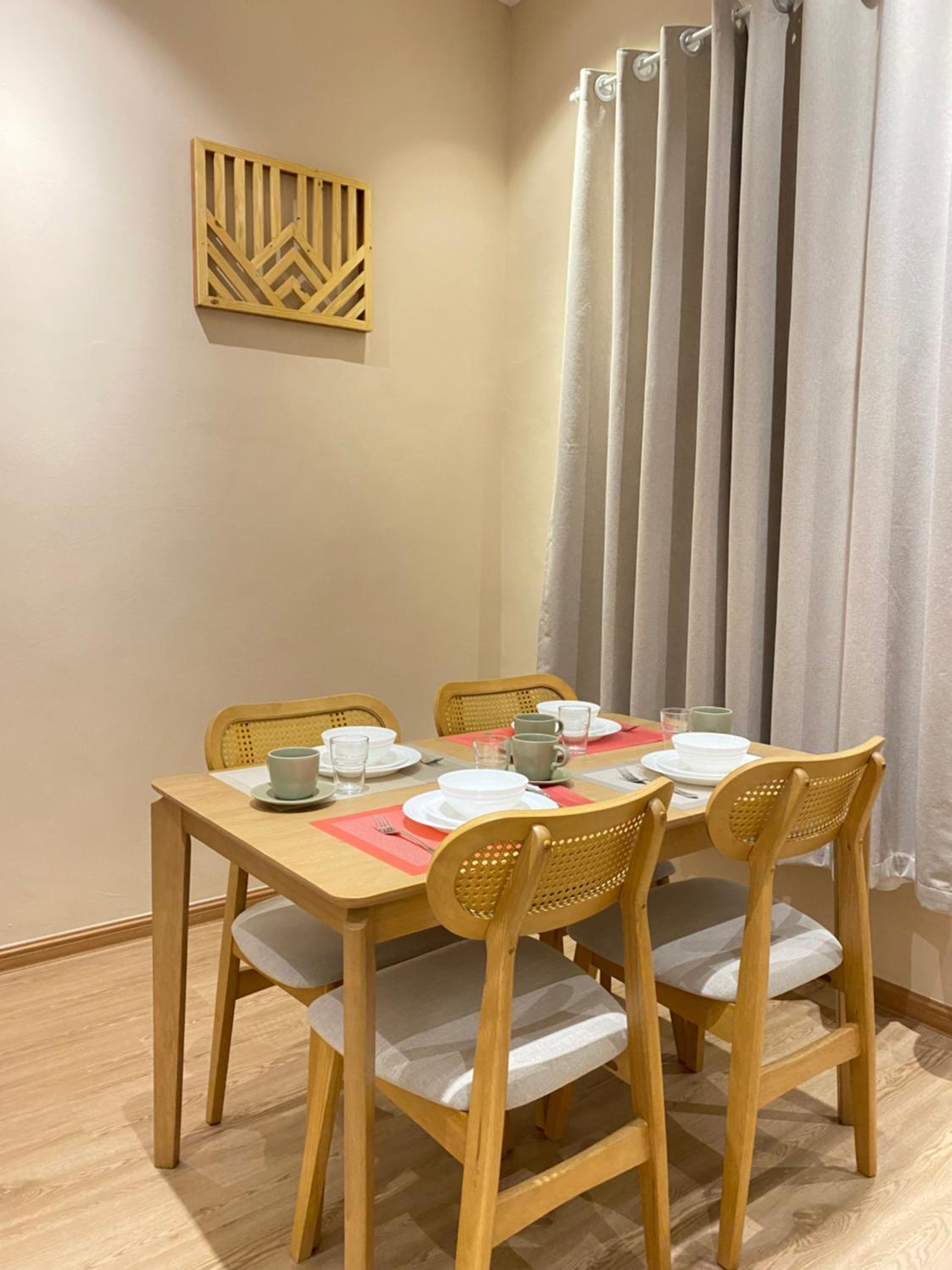 DSolo Homestay FREE Netflix photo 5