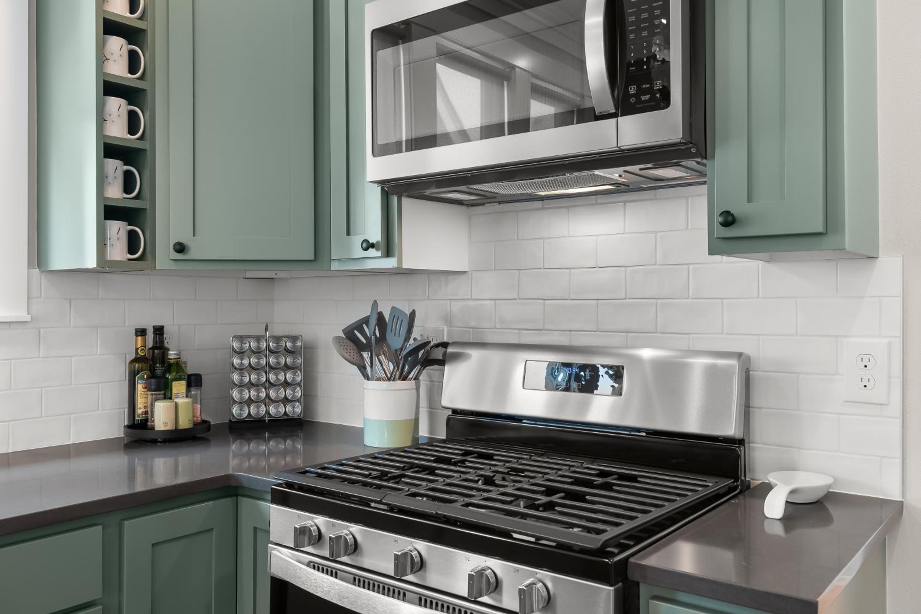 Dogwood Cottage by Seabrook Hospitality