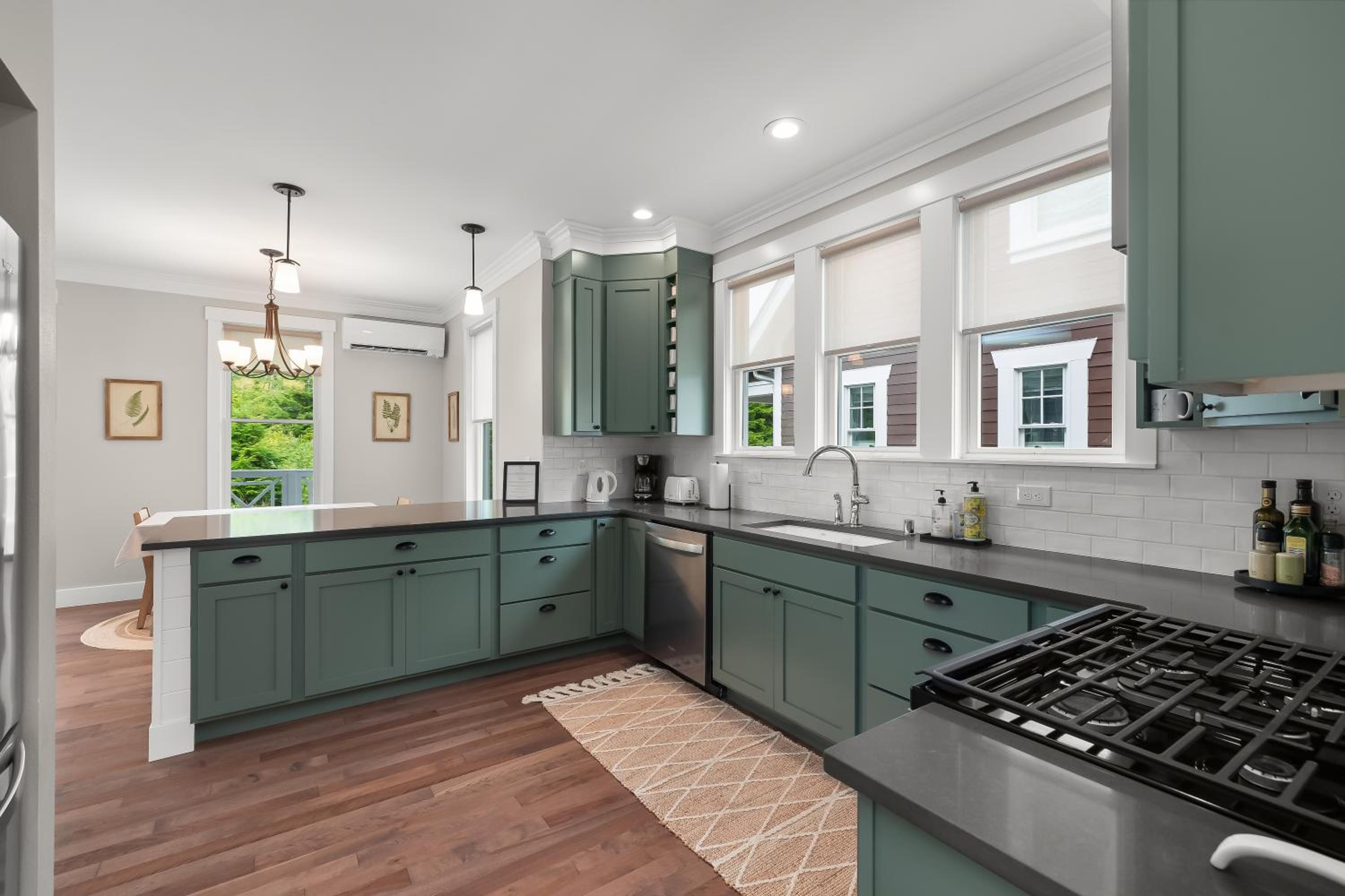 Dogwood Cottage by Seabrook Hospitality
