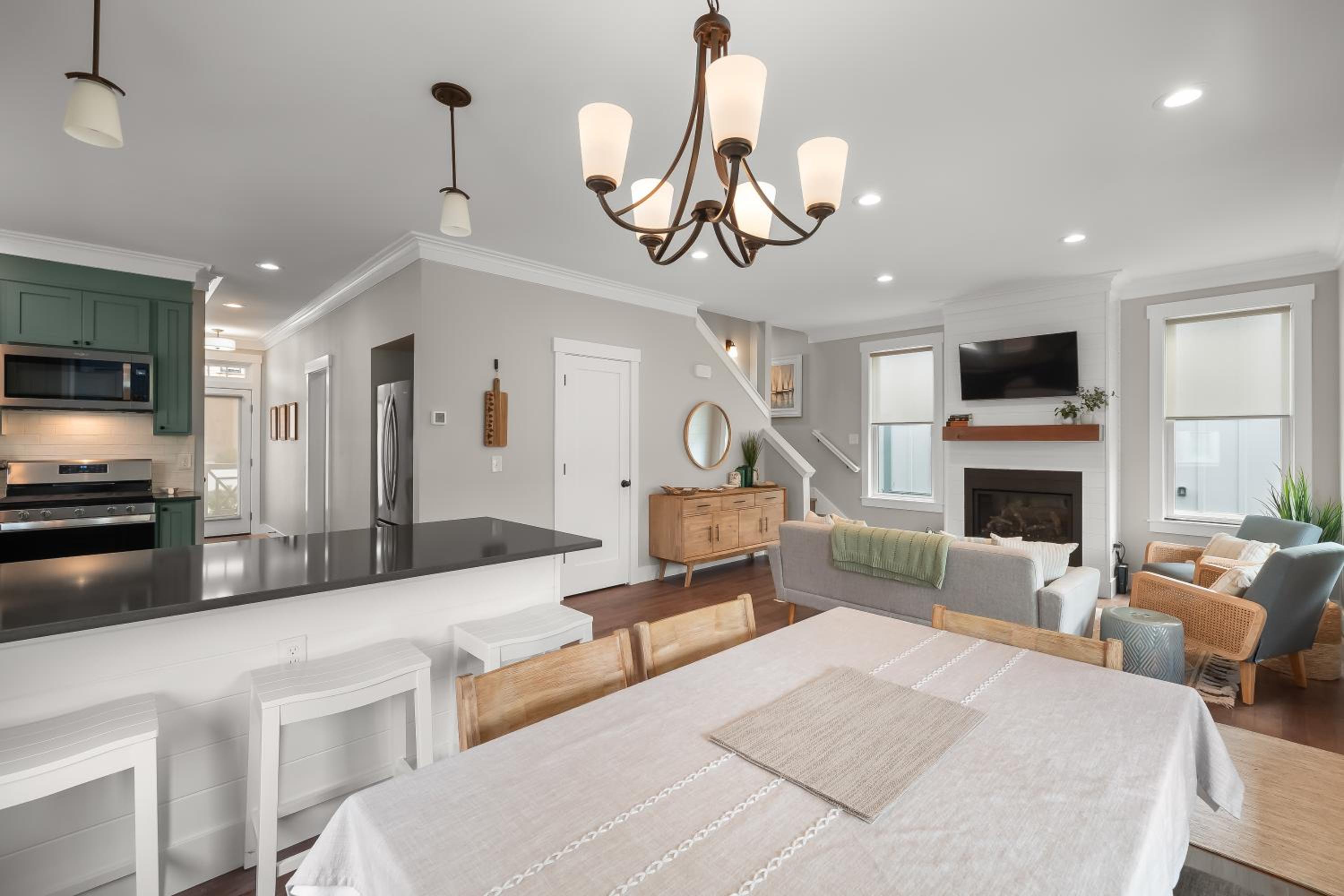 Dogwood Cottage by Seabrook Hospitality