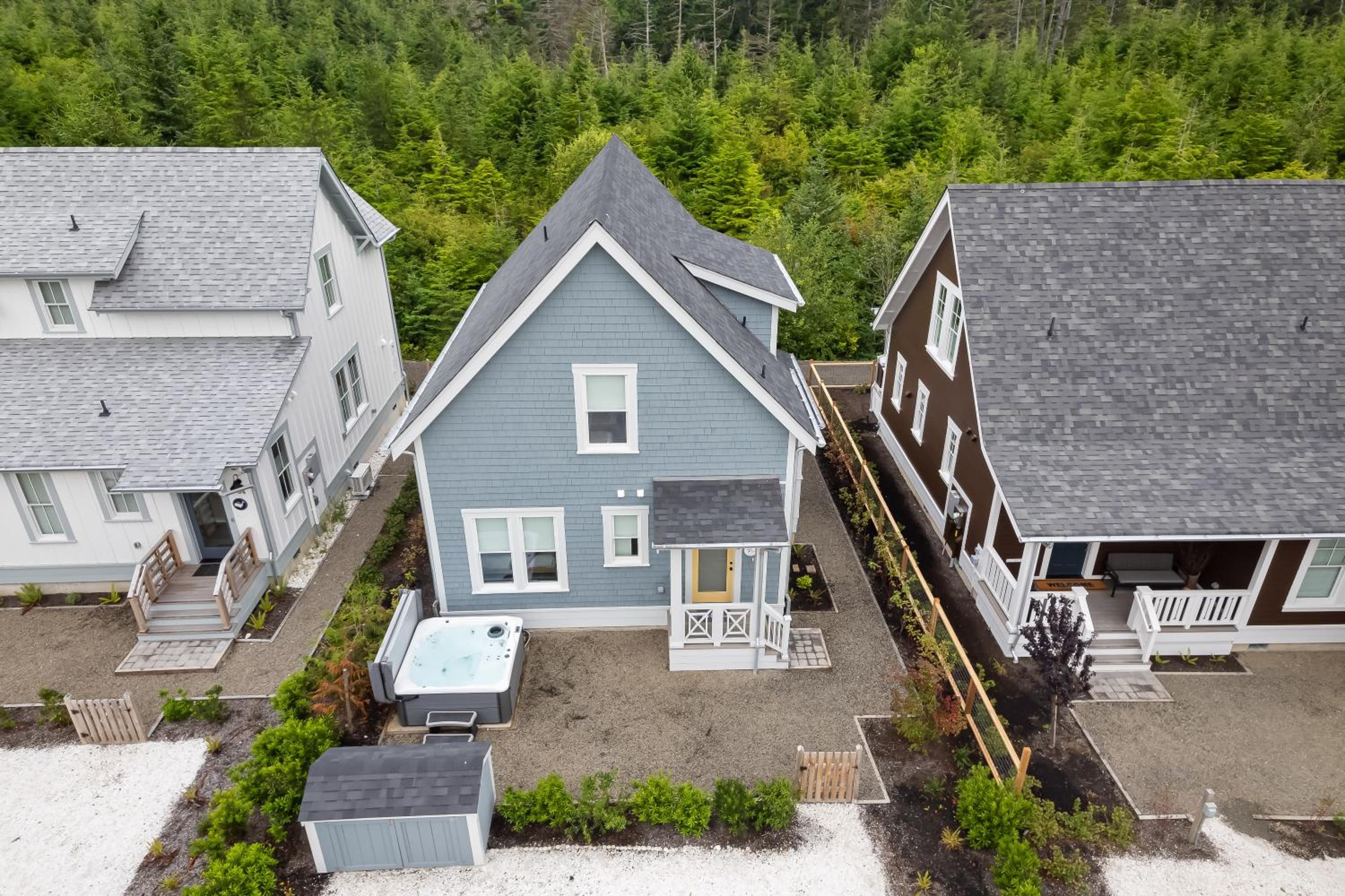 Dogwood Cottage by Seabrook Hospitality