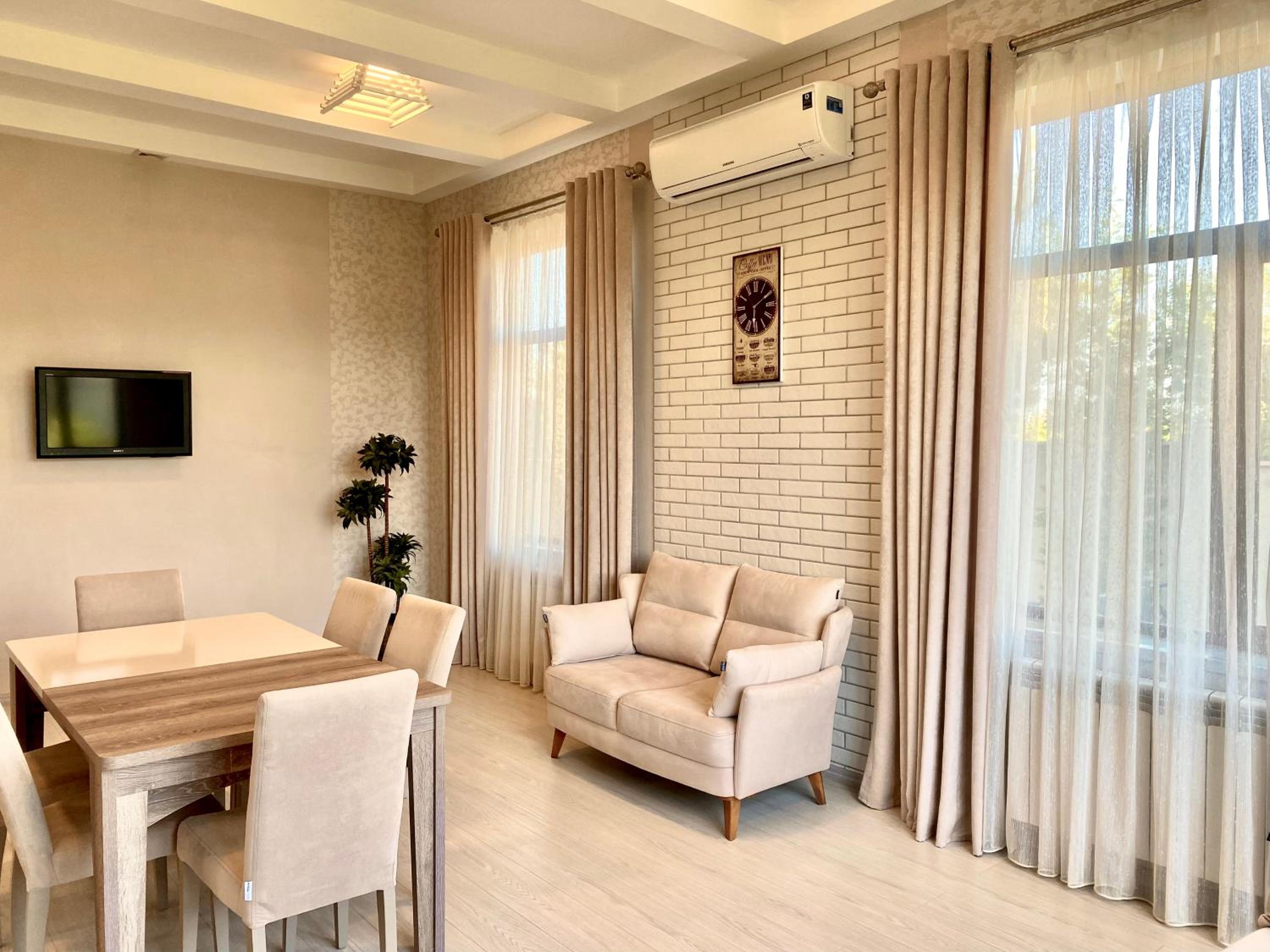 Villa Lux in Quba