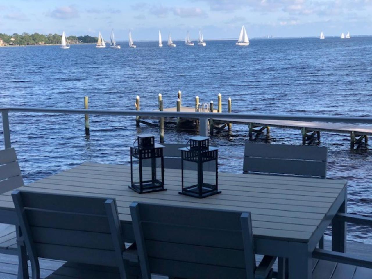 FEATURED ON HGTV'S MY LOTTERY DREAM HOME! Private dock, 15 minute boat ride to Crab Island, 20 minute drive to Destin, Pet Friendly view 2