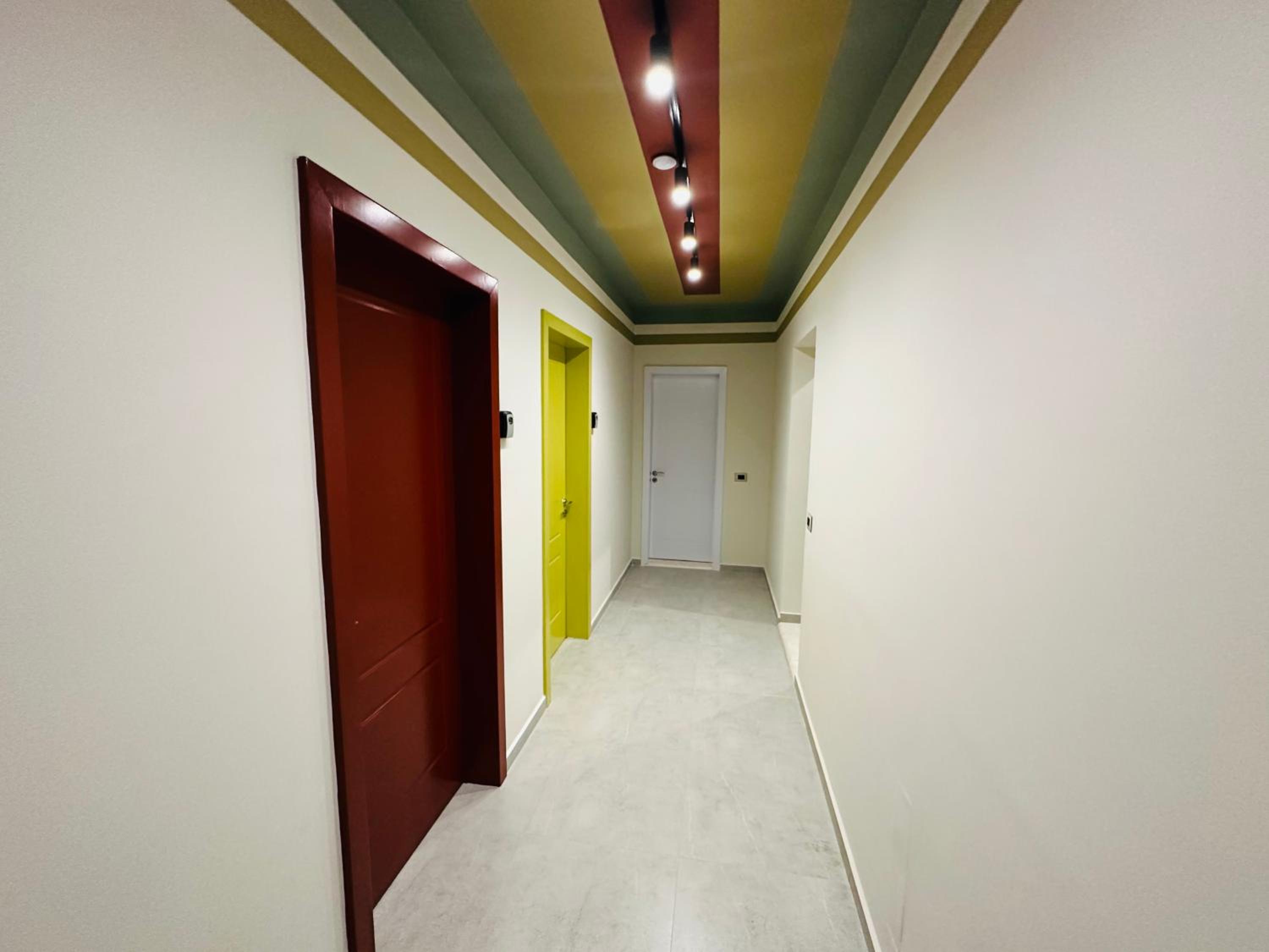 STAY-FIVE Modern Central Studios Self Check-in & Fast Wi-Fi