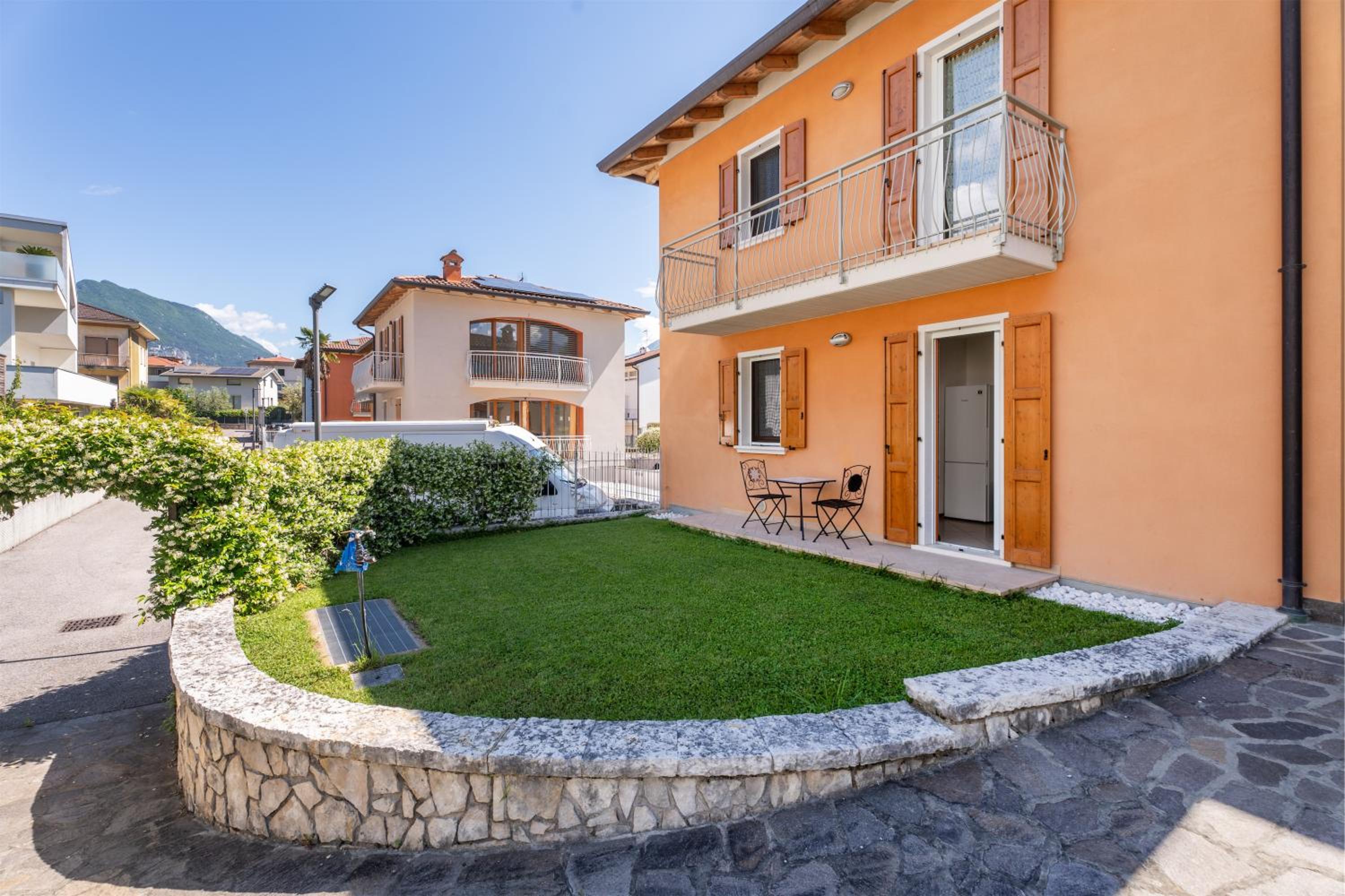 Villa Fontana w/ Private Garden view 3