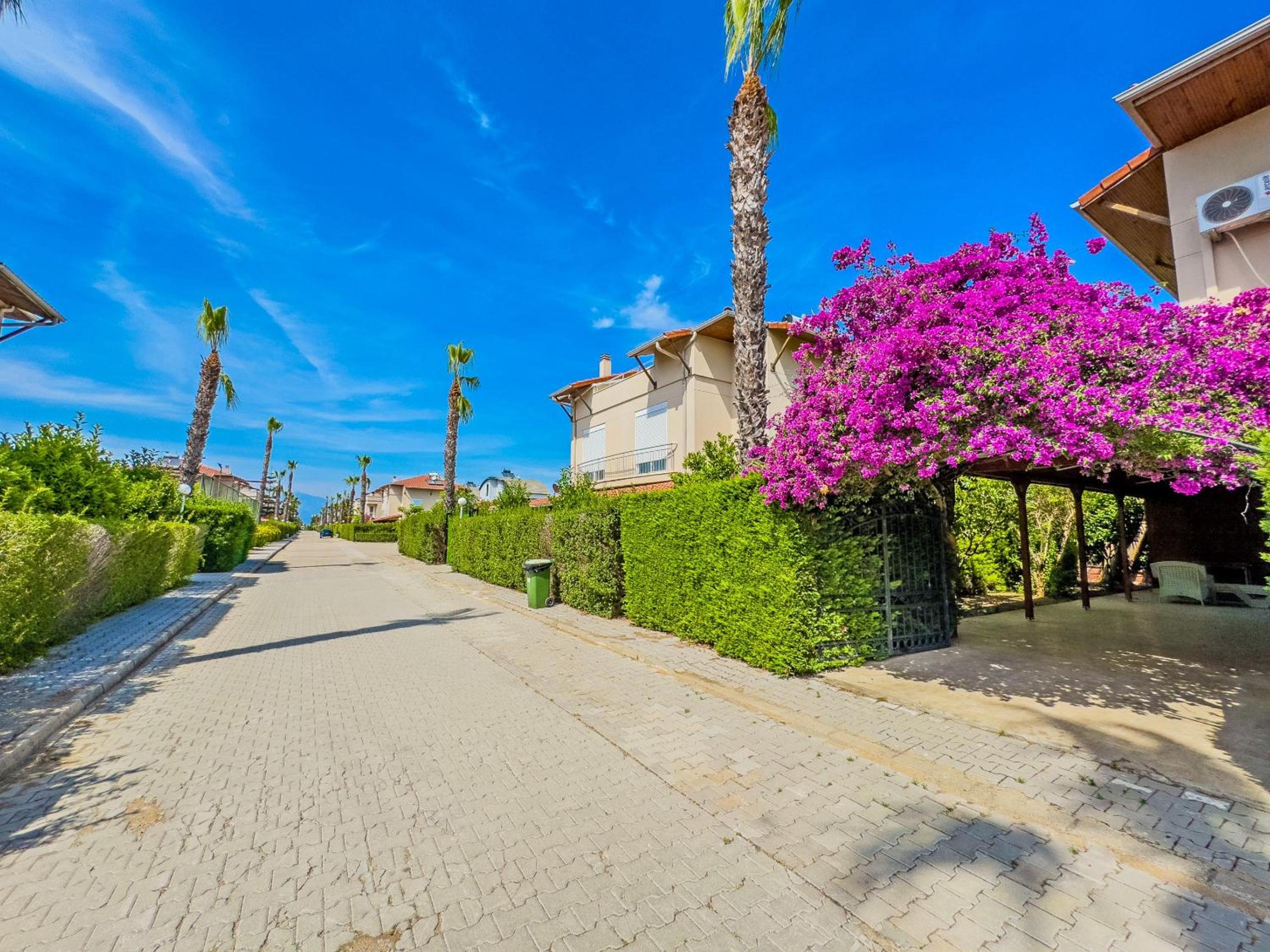 Paradise Town Villa Hazel
