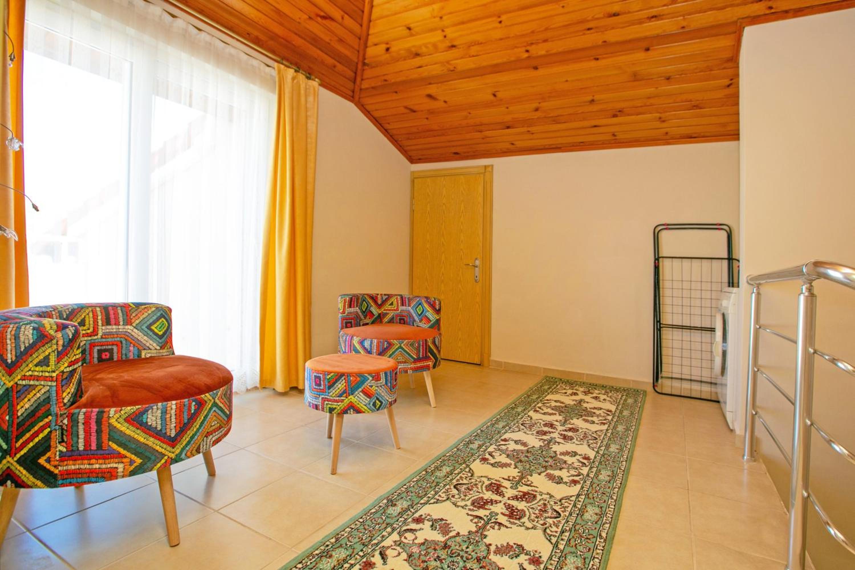 Paradise Town Villa Hazel