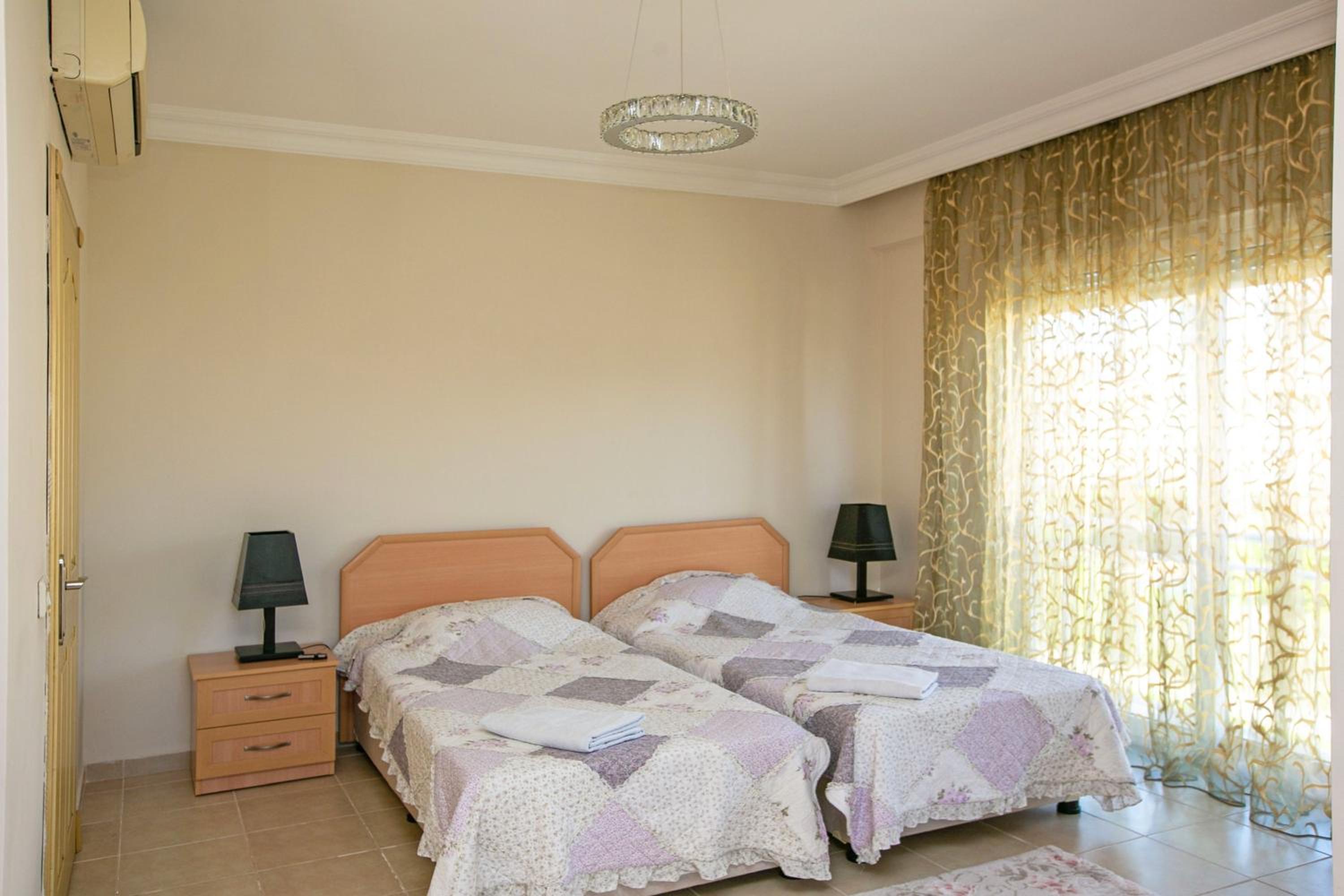 Paradise Town Villa Hazel