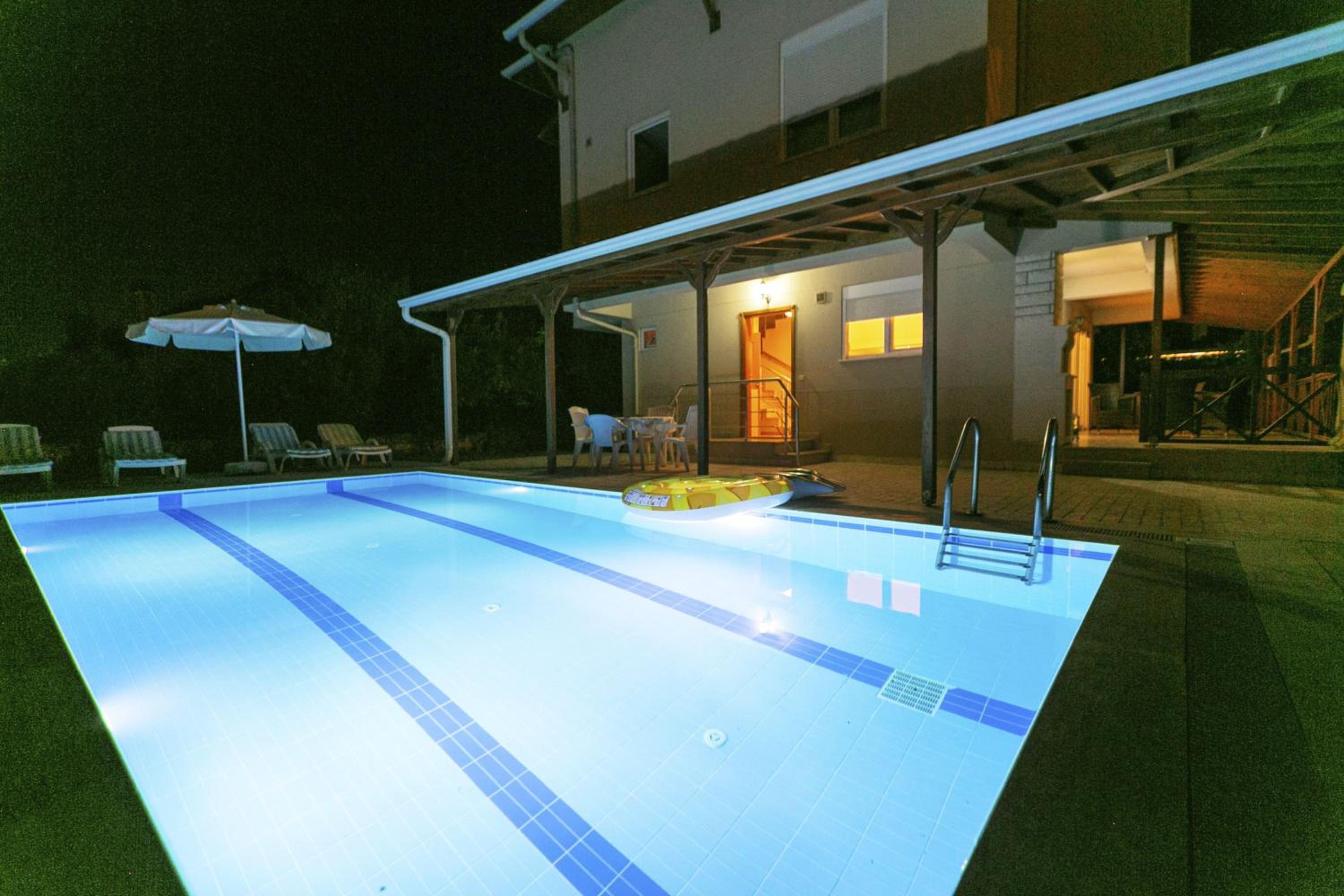Paradise Town Villa Hazel