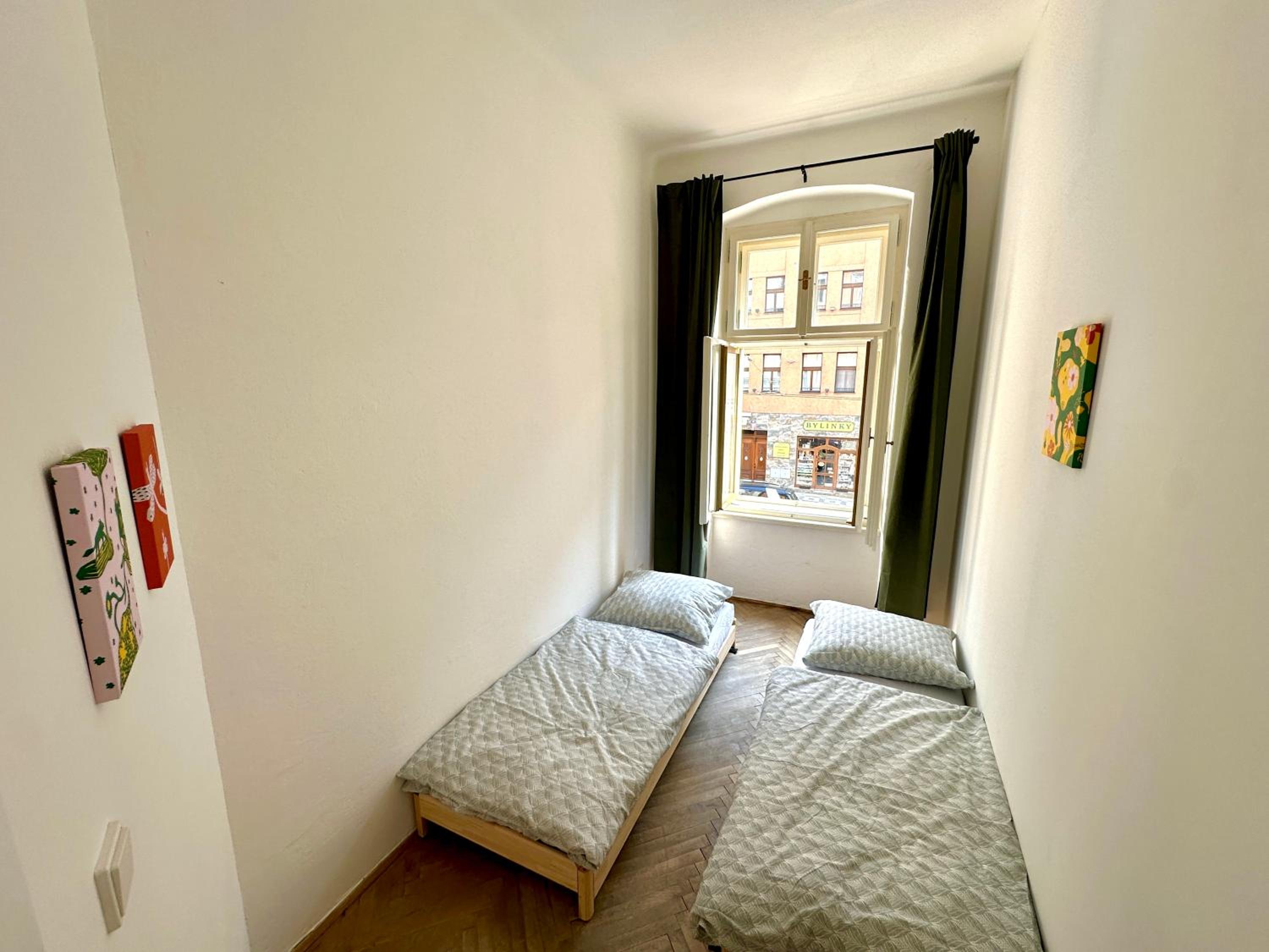 Best location in Prague! 4 bedrooms and super host!
