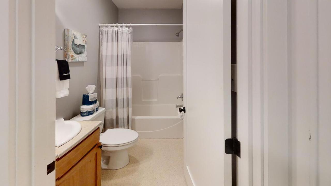 Our Otter Home by Seabrook Hospitality view 5