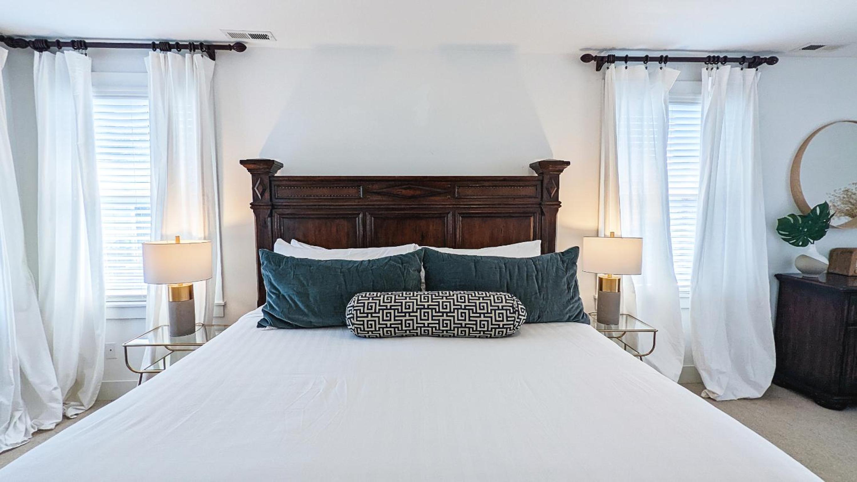 Independence Hall by Seabrook Hospitality