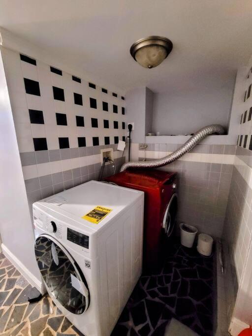 Long term Extended Stay in Hidden gem - Property Image 3