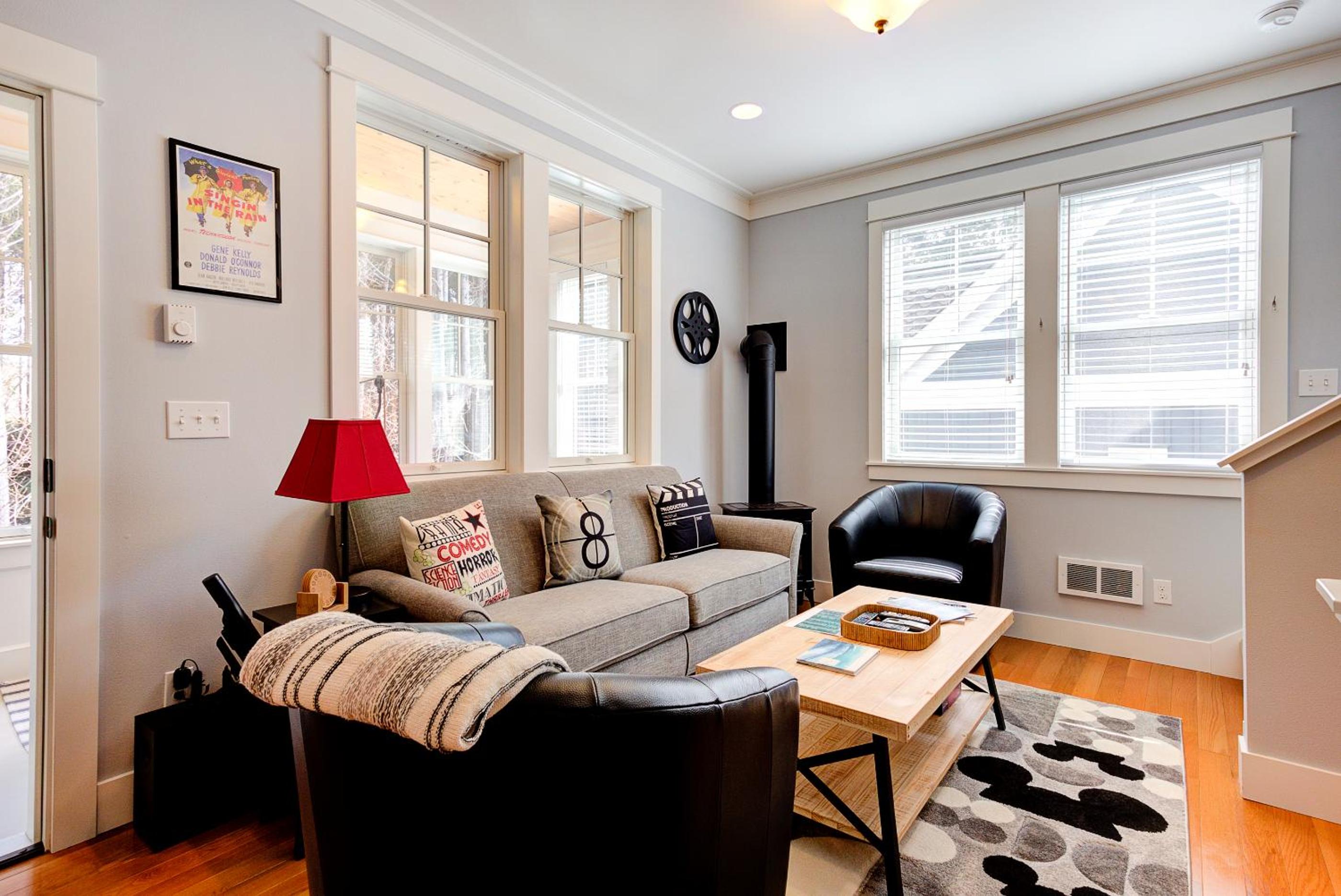 Its A Wonderful Life by Seabrook Hospitality view 3