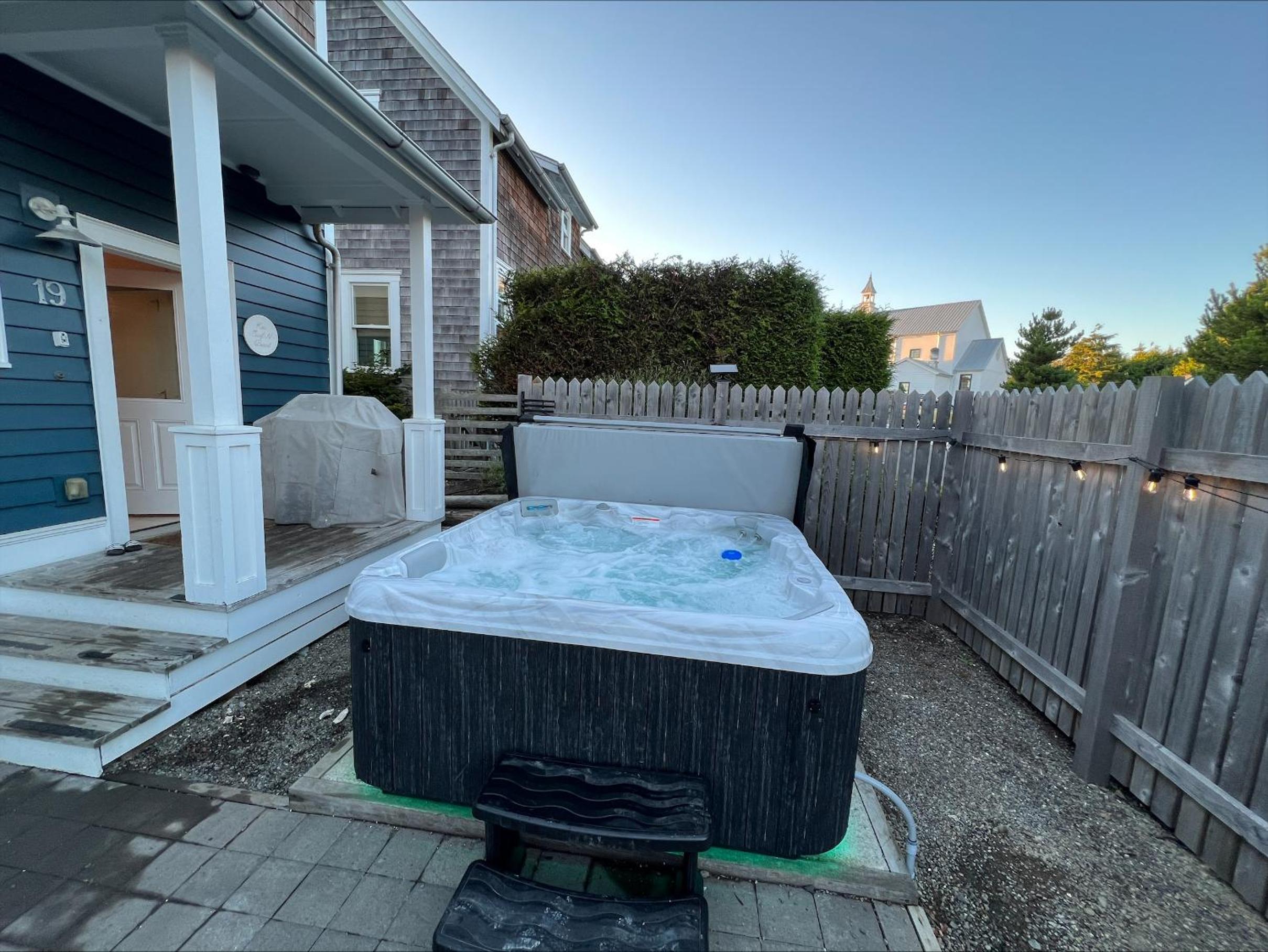 Koa Surf n Board by Seabrook Hospitality view 4