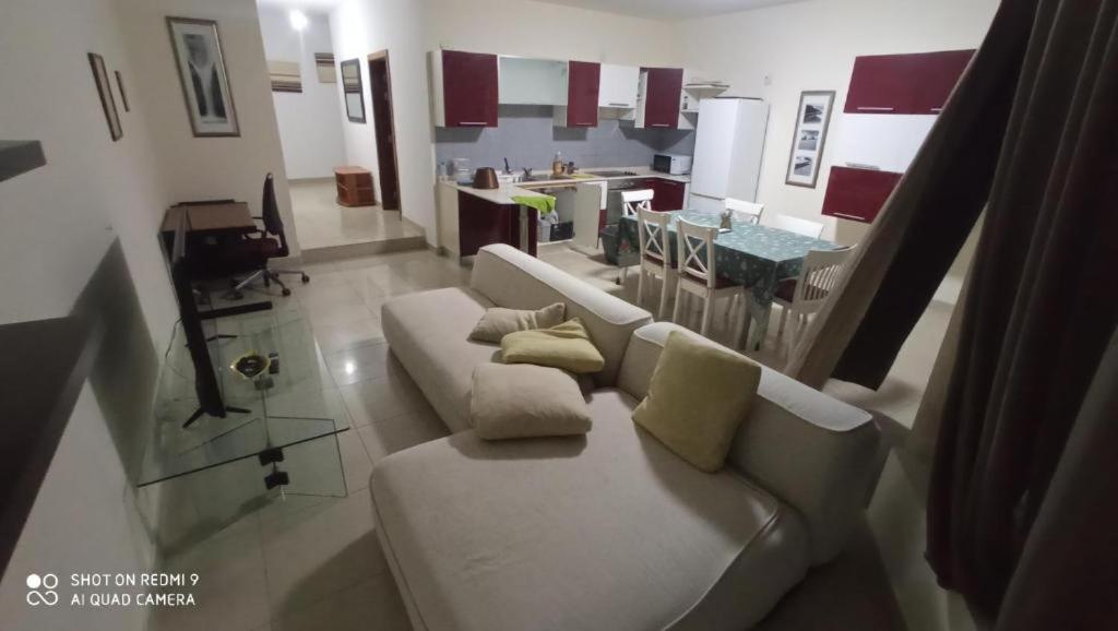Close to Sea - Large Apartment photo 3
