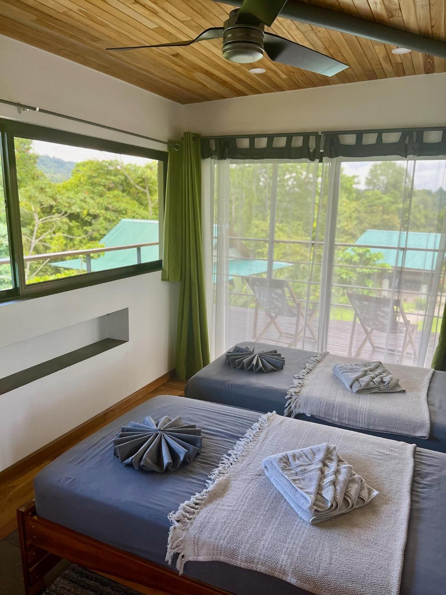 Southern Drake Lodge