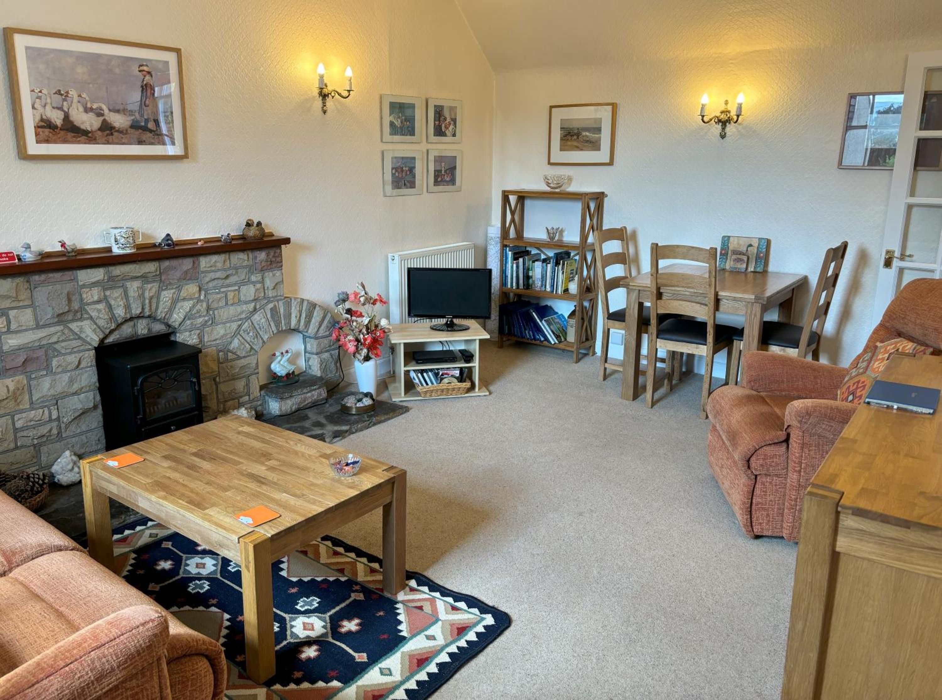 6 Northgate Vennel, Peebles view 4