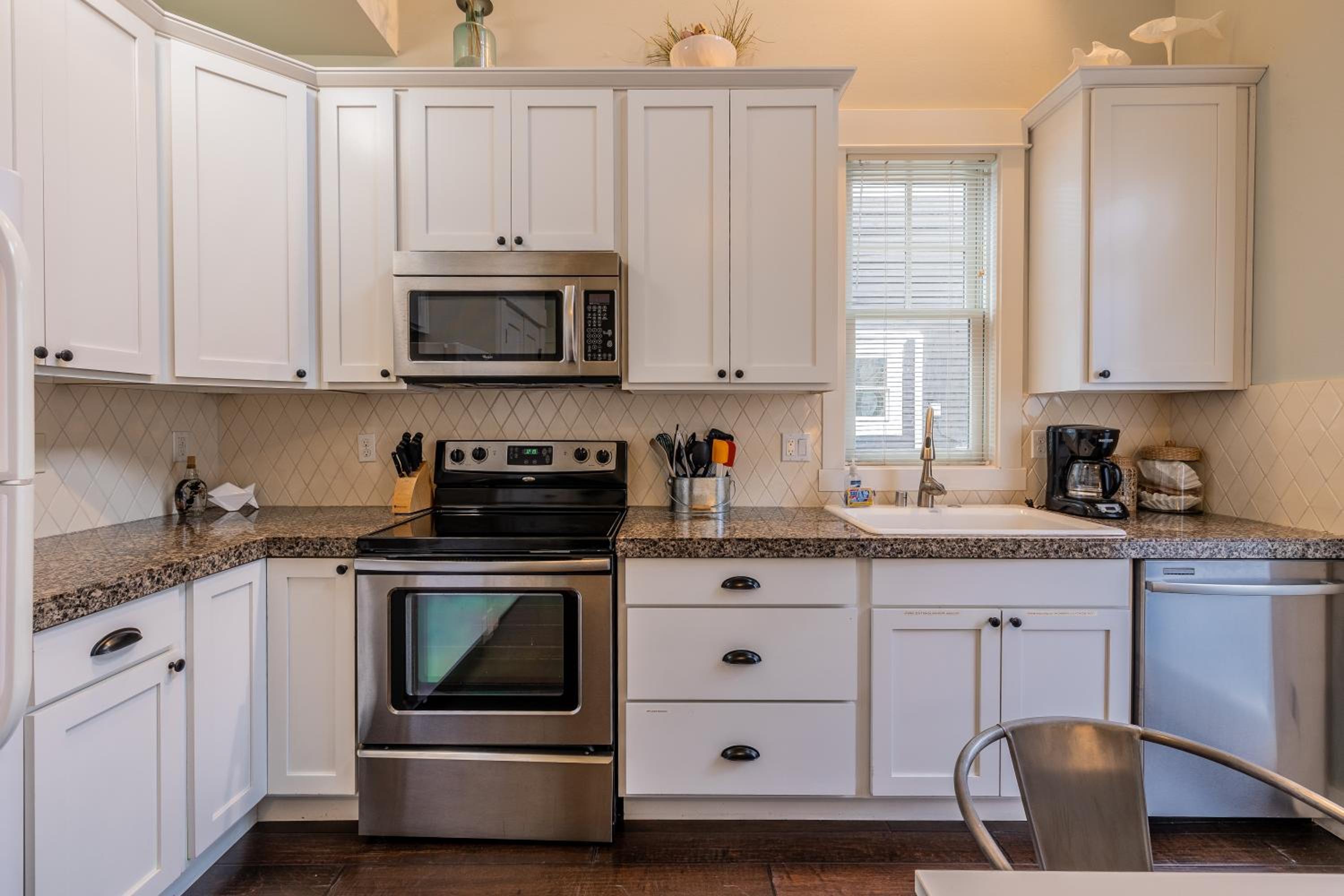 Mary Frances by Seabrook Hospitality view 4