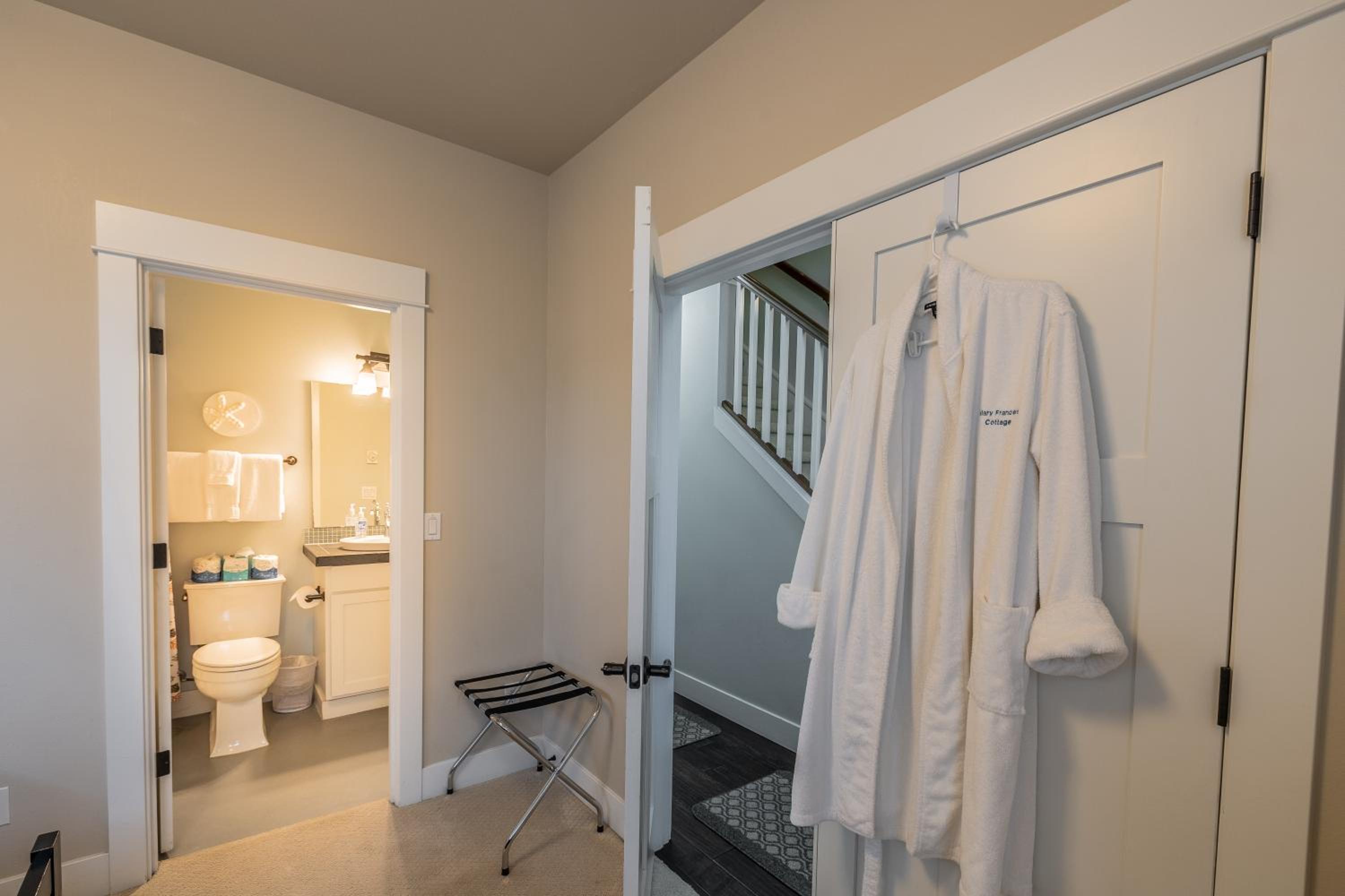 Mary Frances by Seabrook Hospitality view 5